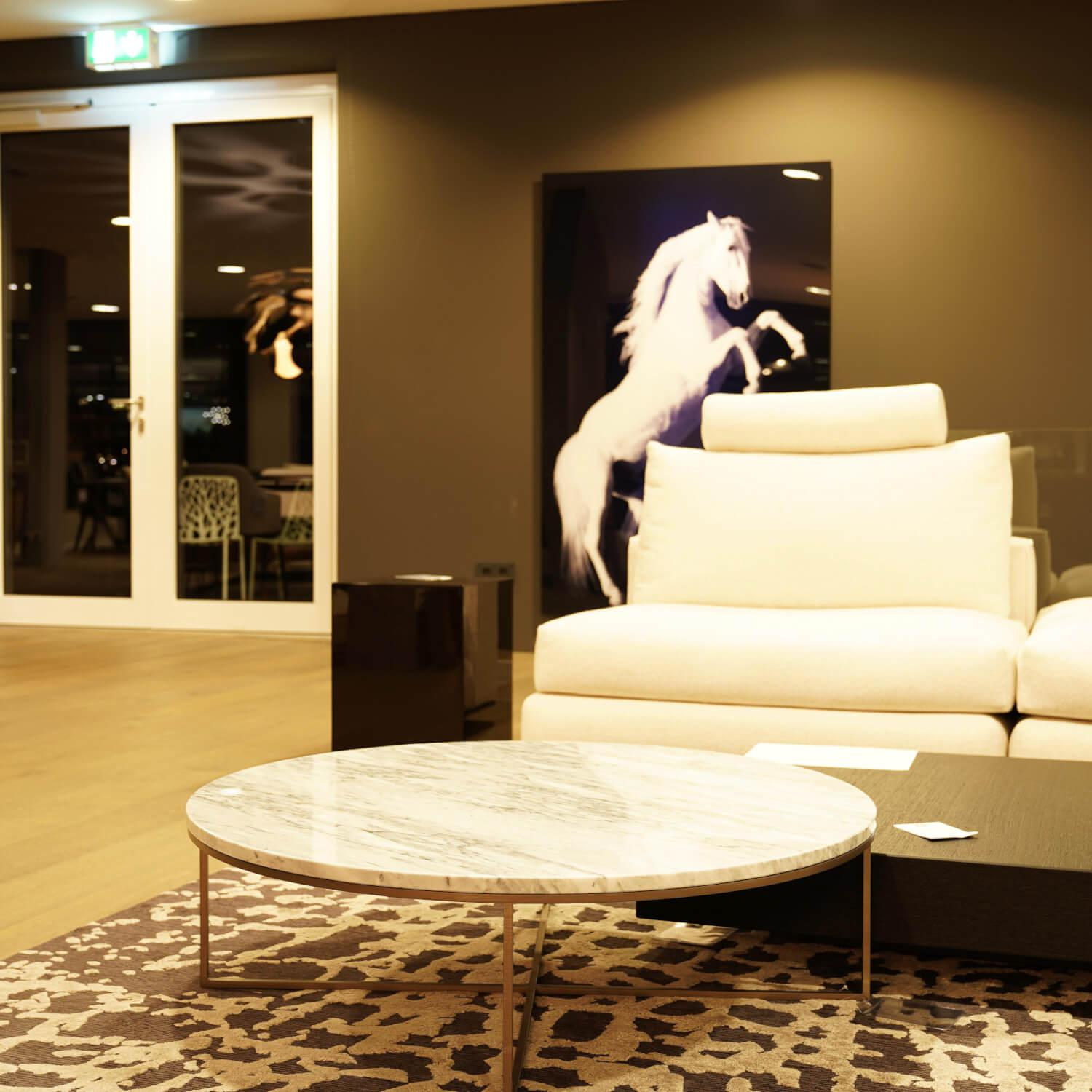 Minotti Beistelltisch Calder Bronze Platte MÖBELFIRST DE