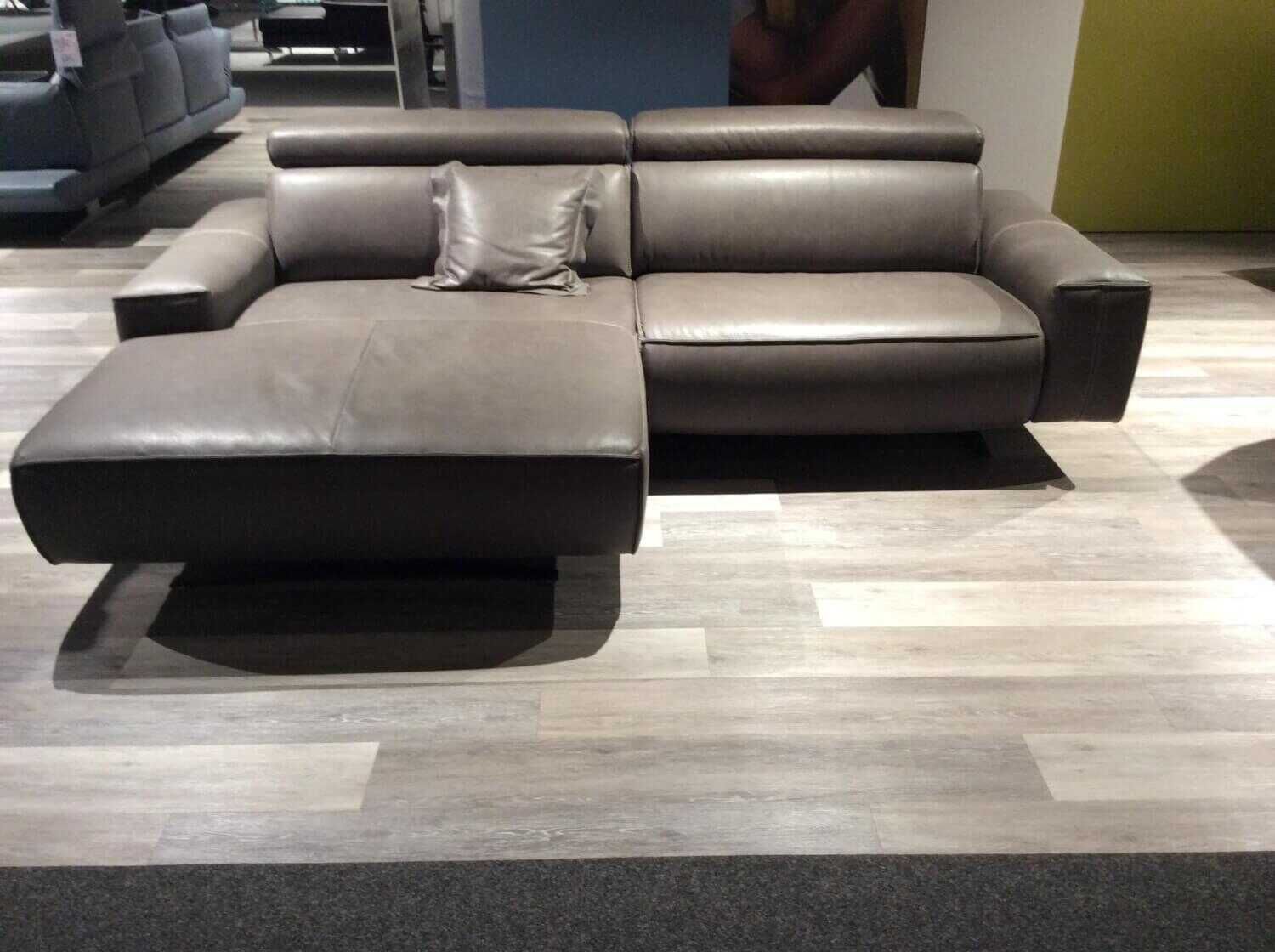 koinor-ecksofa-eddie-leder-toro-montana-grau-270x169-mit-kissen-281c22374de7JLz0h9qJFfLRJ Koinor - Ecksofa Eddie Leder Toro Montana Grau 270x169 mit Kissen - 2