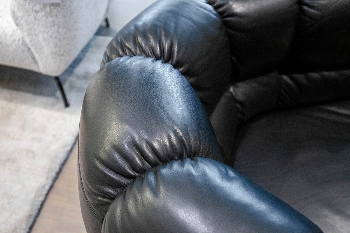 Brühl - Sessel Magnolia Leder Lama 5669-10 Schwarz Gestell Schwarz - 5