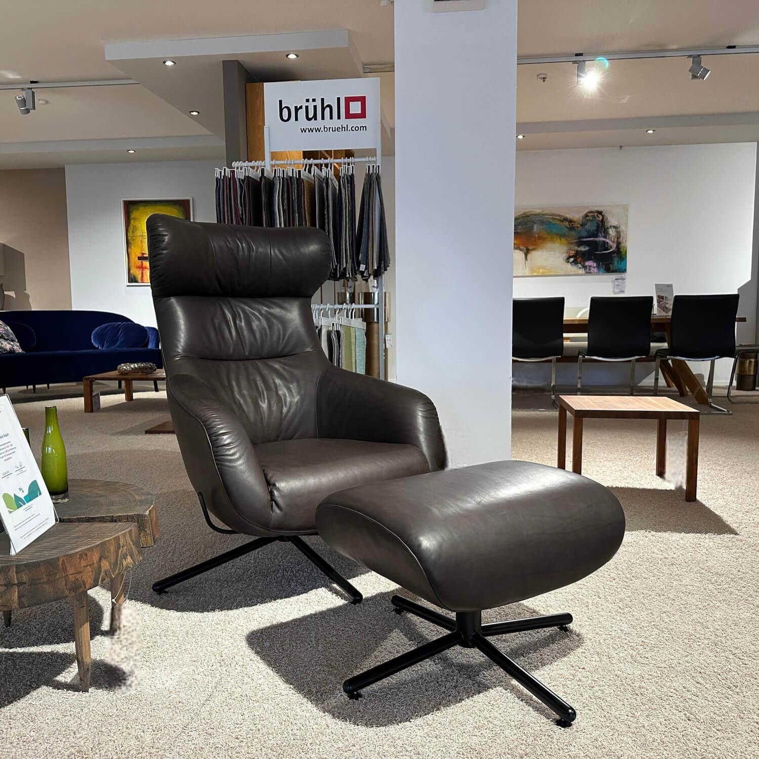 Brühl - Relaxsessel Victor Leder 5669 0020 Lama Braun Kreuzfuß Metall Schwarz Inklusive Hocker - 5