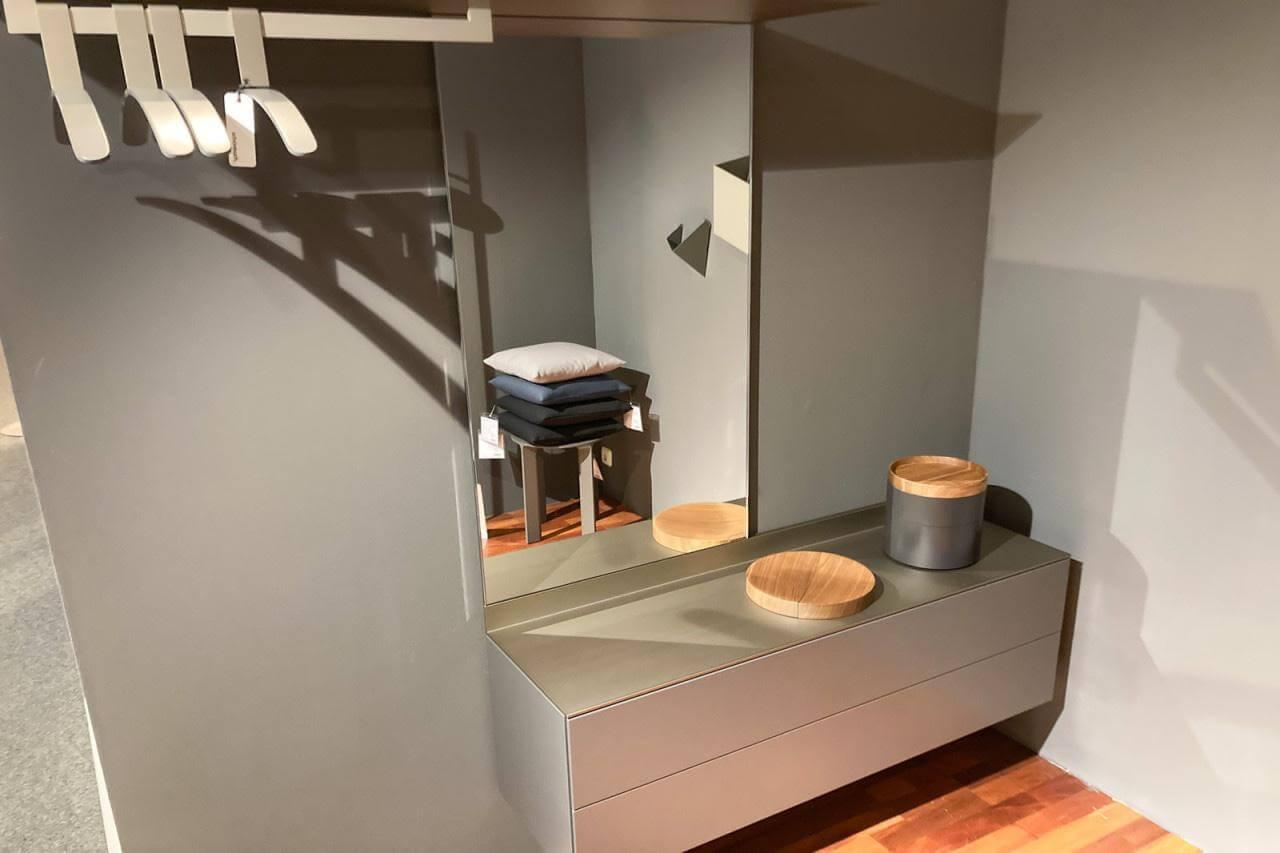 Schönbuch - Garderobenkombination S7 Lack Granit Grau Matt Aluminiumteile Bronze Eloxiert - 4