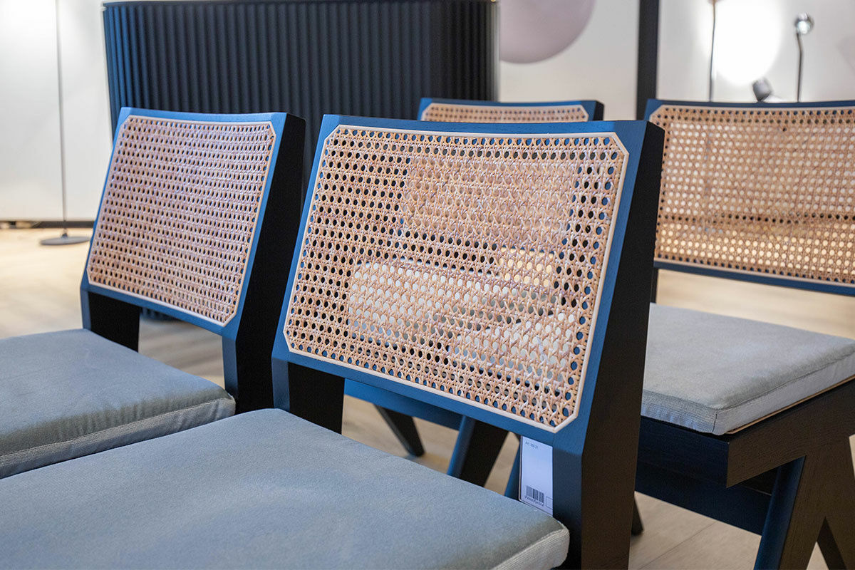 Cassina - 4er-Set Stuhl Capitol Complex Sitzfläche Und Rücken Wienerstroh Gestell Eiche Schwarz Gebeizt Inklusive Kissen - 4