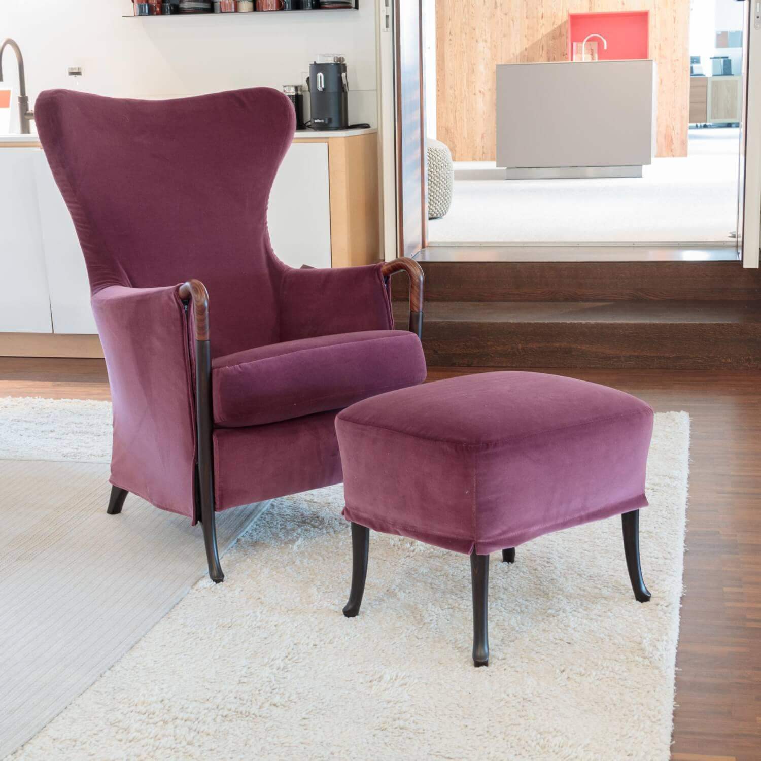 Giorgetti - Armchair Progetti 63340 Fabric Velvet Adamo And Eva 02 Aubergine Violet Pink Frame Wood Matt Stained Including Stool - 4