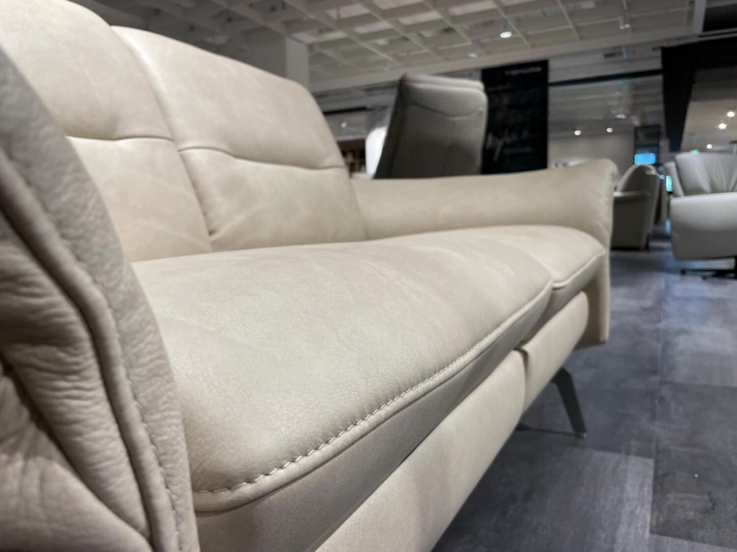 himolla - Polstergarnitur Teoma 6076 R Leder Eleganza 27 Elfenbein Beige Metallfüße Edelstahloptik - 8