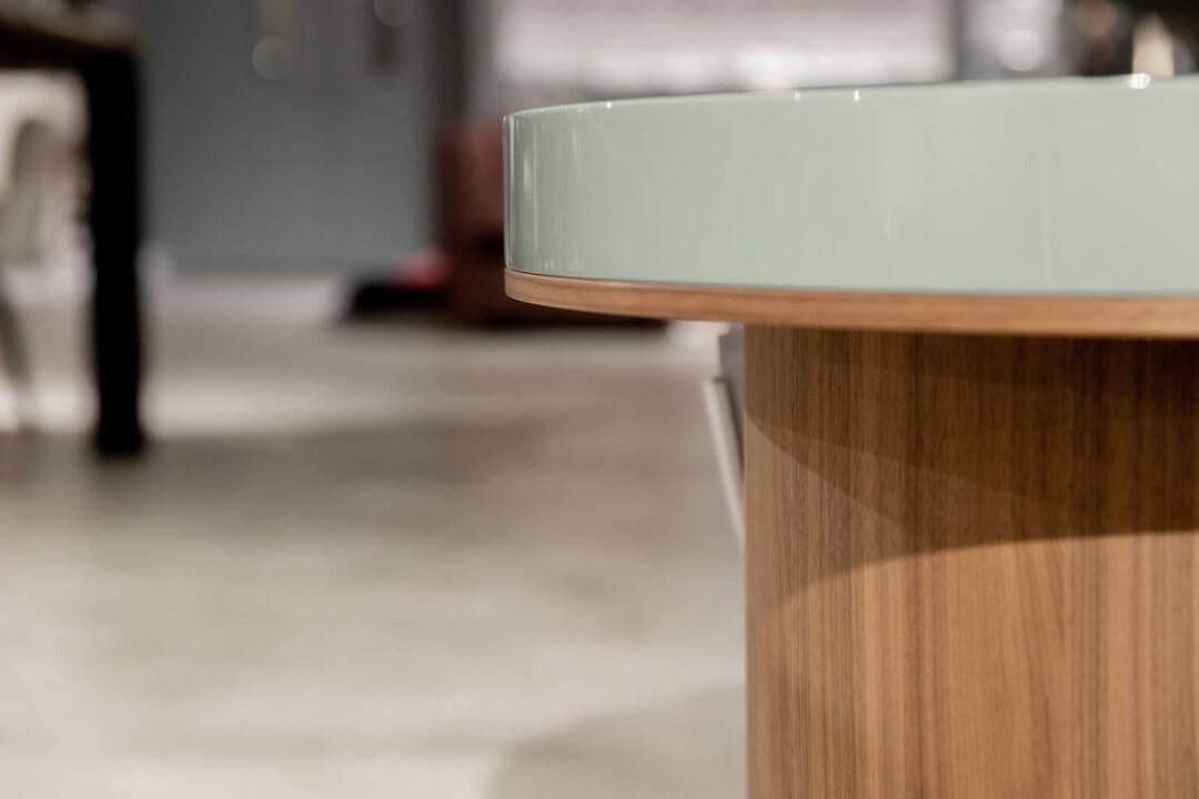 Cassina - Beistelltisch Dress Up Platte Grün Lackiert LP-Verde Salvia Basis Nussbaum - 4