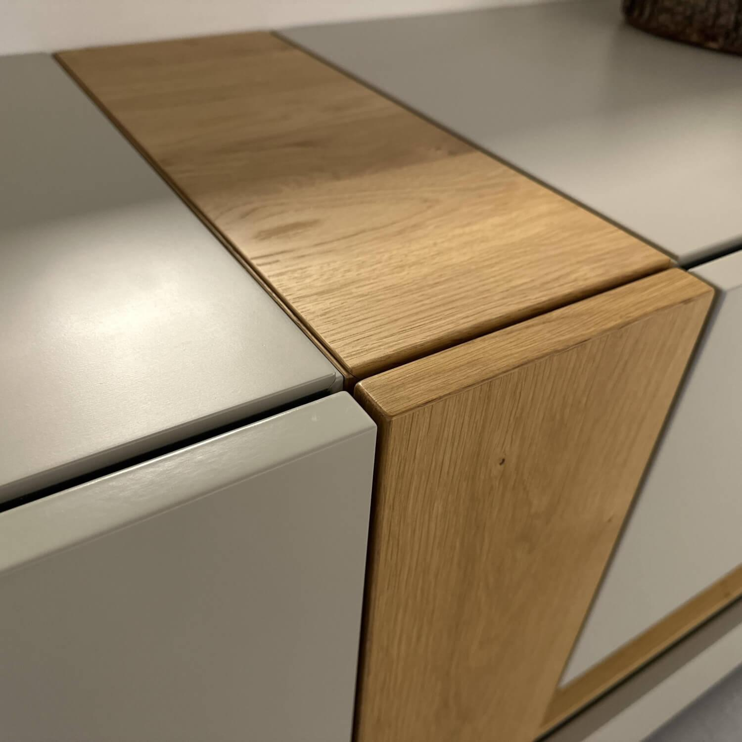 Hülsta - Sideboard Neo Lack Seidengrau Akzent Natureiche Mit Offenem Glasfach - 6