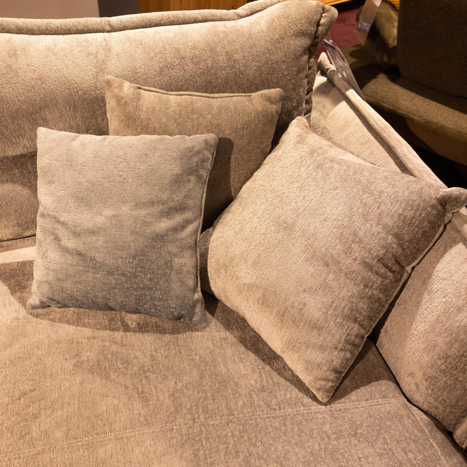 Modulmaster - Ecksofa Lava Stoff 6907 Orsa Grau Blau Fuß Metall Schwarz Inklusive Kissen - 7