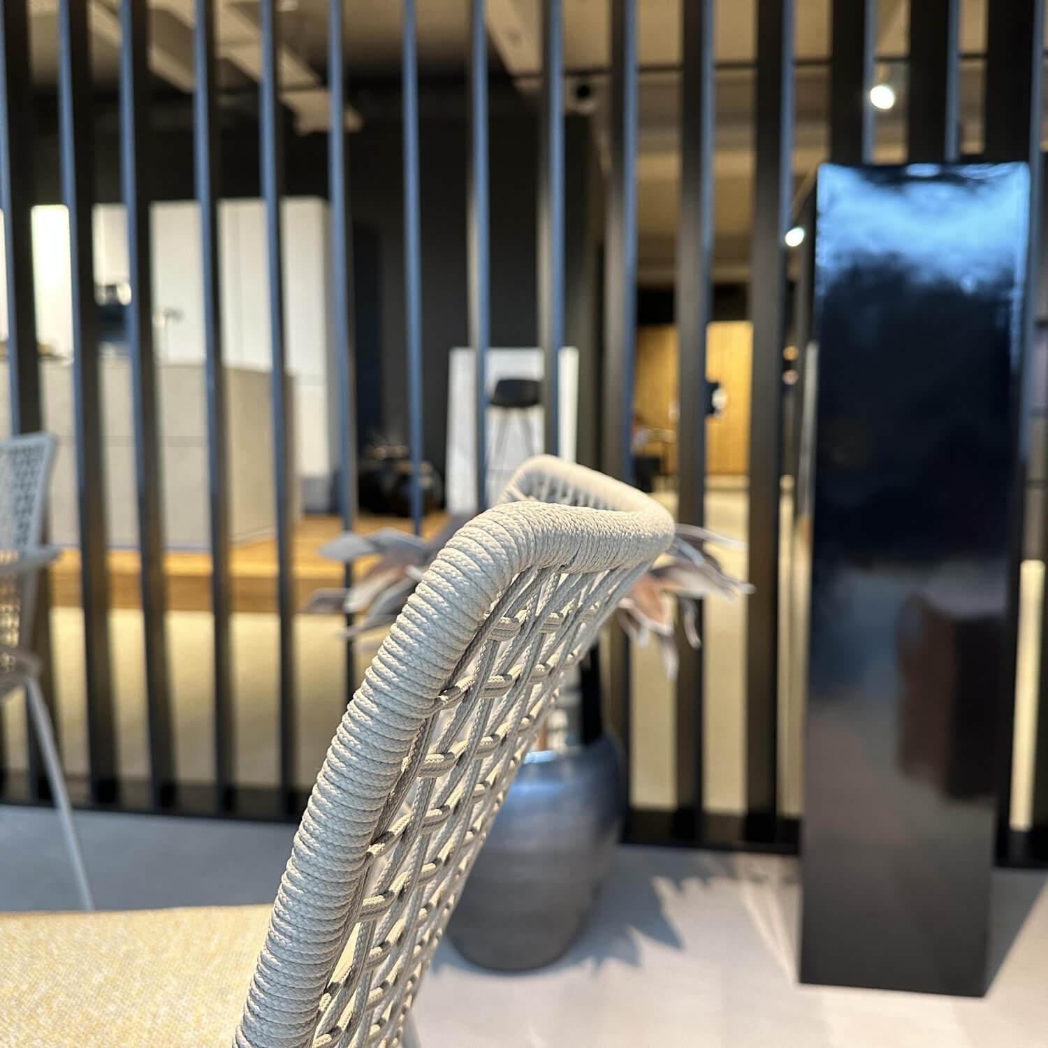 Weishäupl - Essgruppe Slope Outdoor Tischplatte Keramik Ananda Gestell Edelstahl Perlbeige Pulverbeschichtet - 2