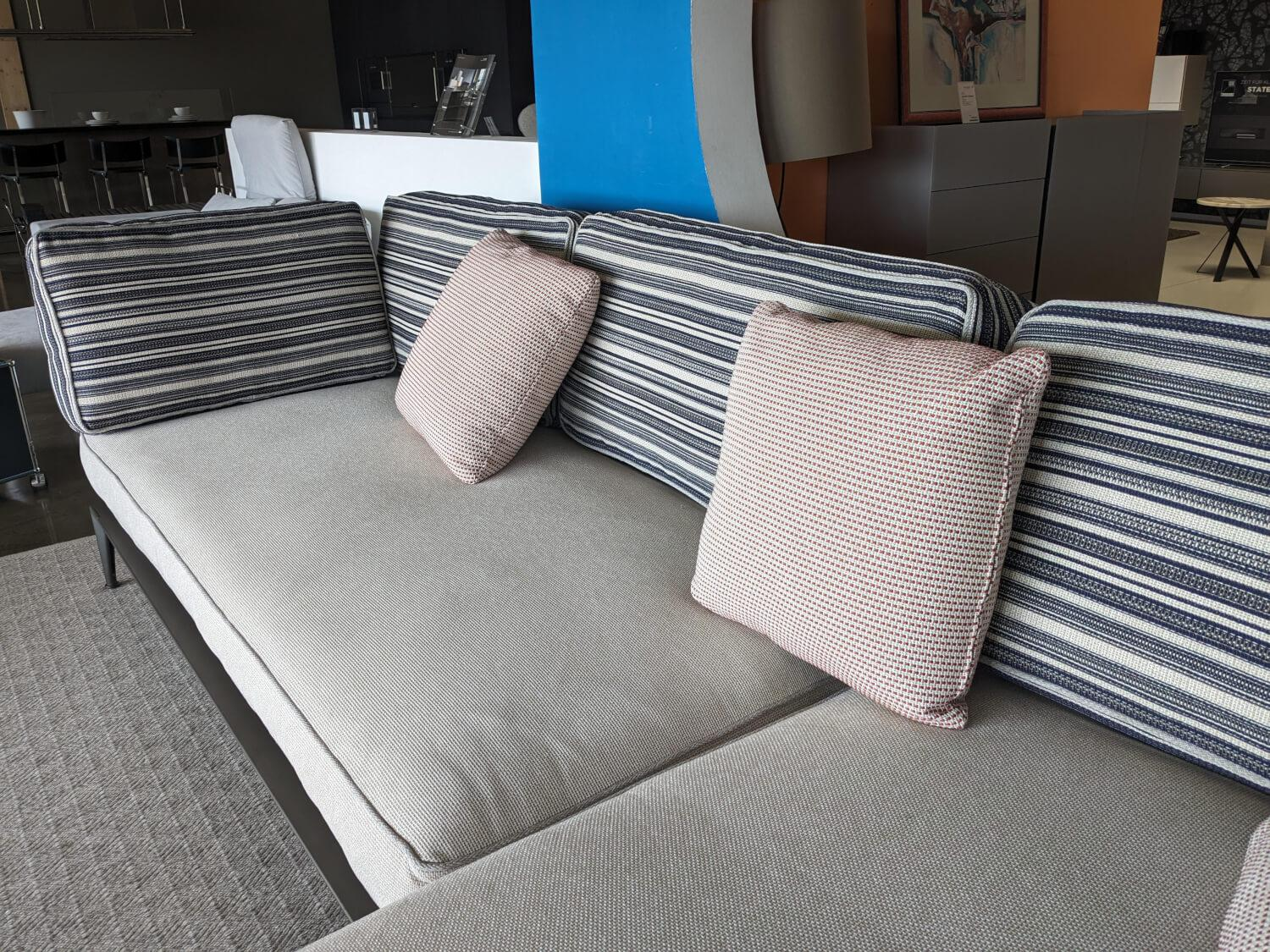 B&B Italia - Ecksofa Ribes Outdoor Stoff Elisir Nature mit 7 Kissen - 8