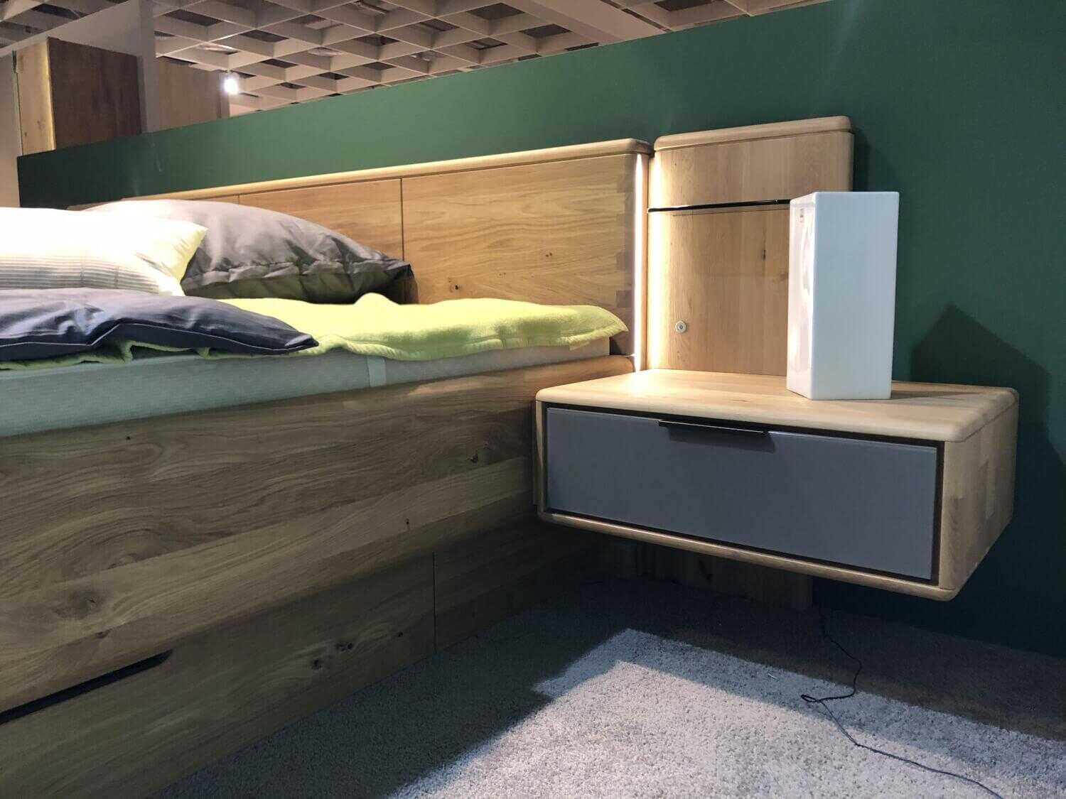 Schlafzimmer Minor Euroäische Wildeiche Soft Gebürstet Drehtürschrank Bett