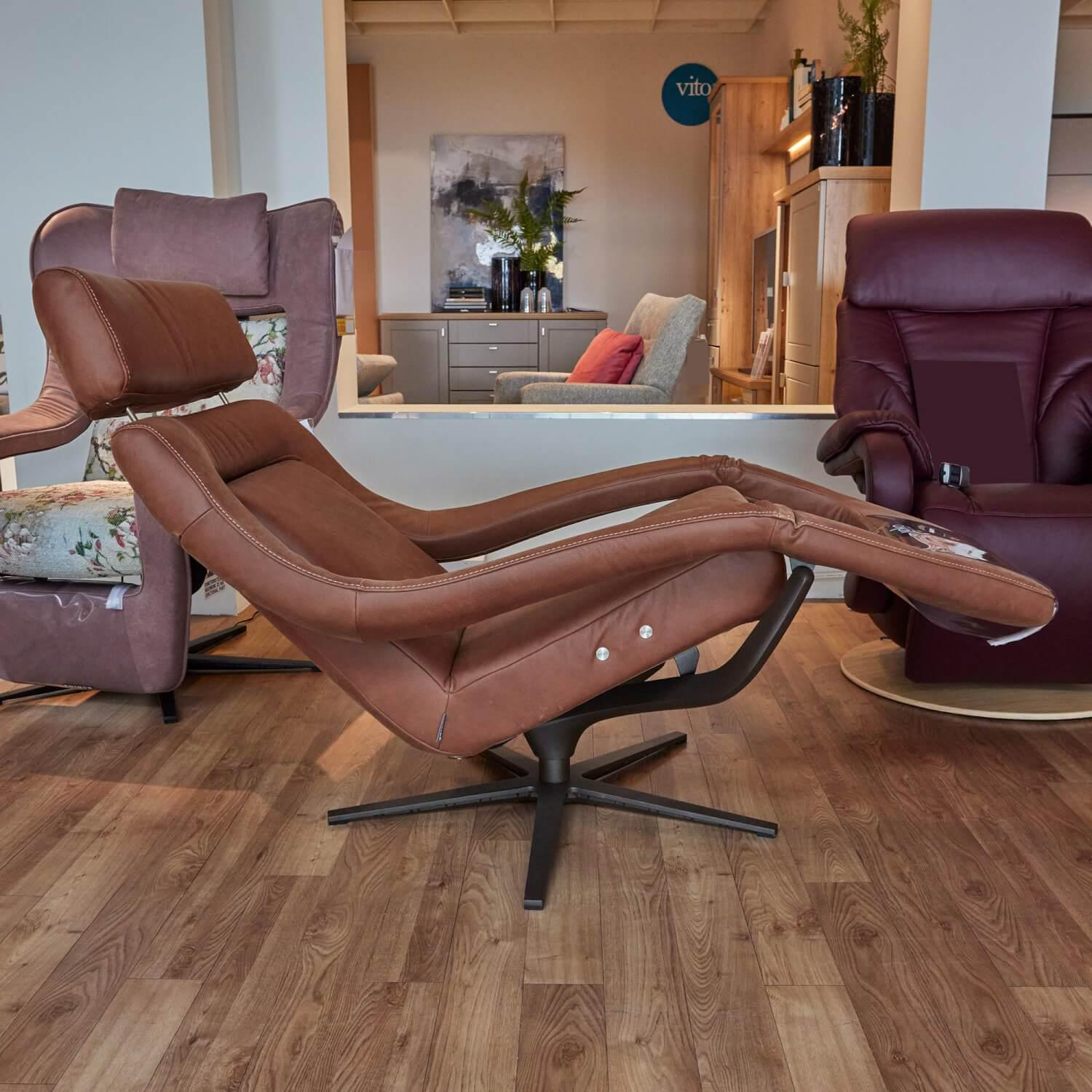 Koinor - Drehsessel Yoko 3 Leder D Velvet Bourbon 5 Braun Arm Metallkreuz Bronze Kopfteil Verstellbar Mit Motorischer Relaxfunktion - 7