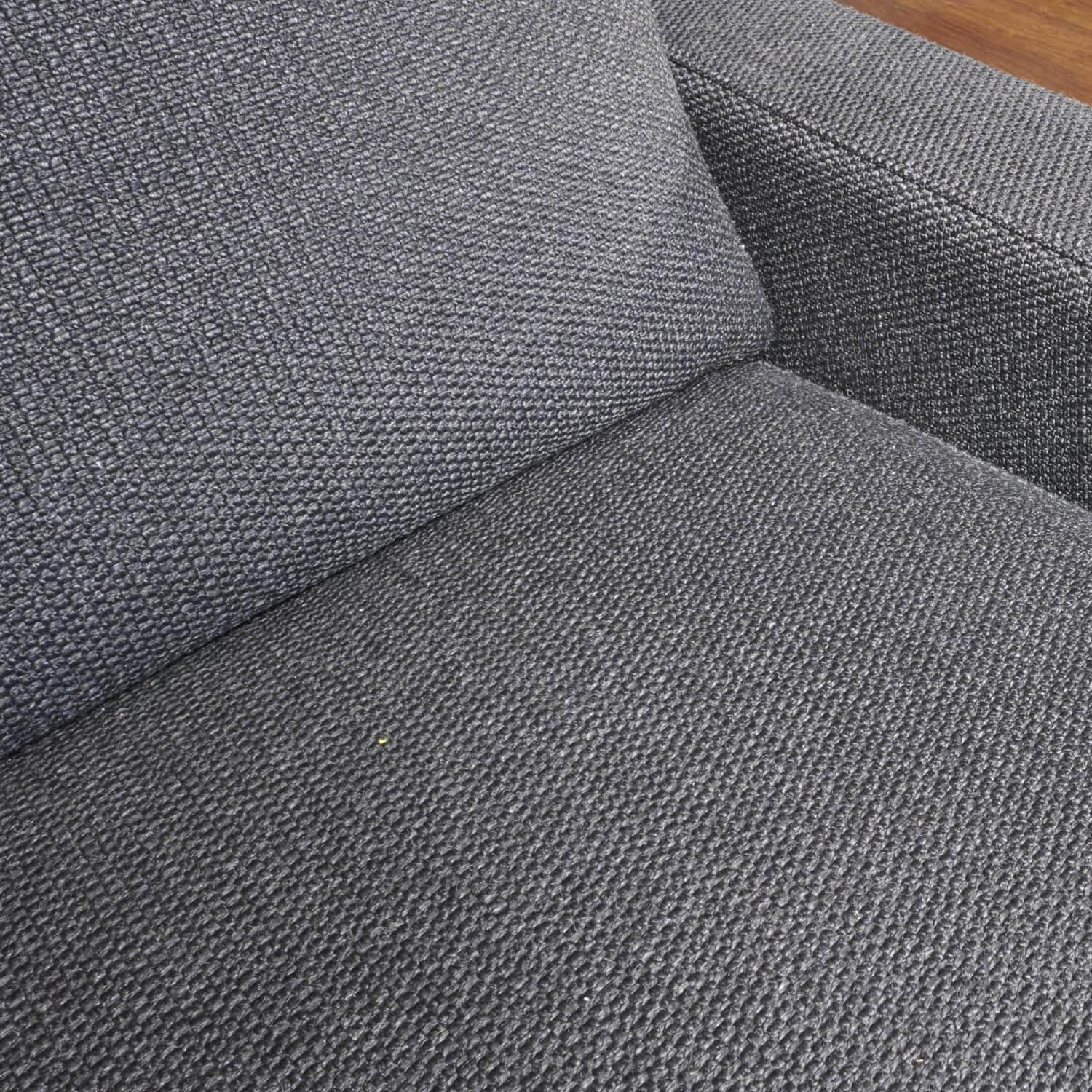 Sofa Conseta Stoff 5010 Anthrazit Schmalfuß Metall Verchromt