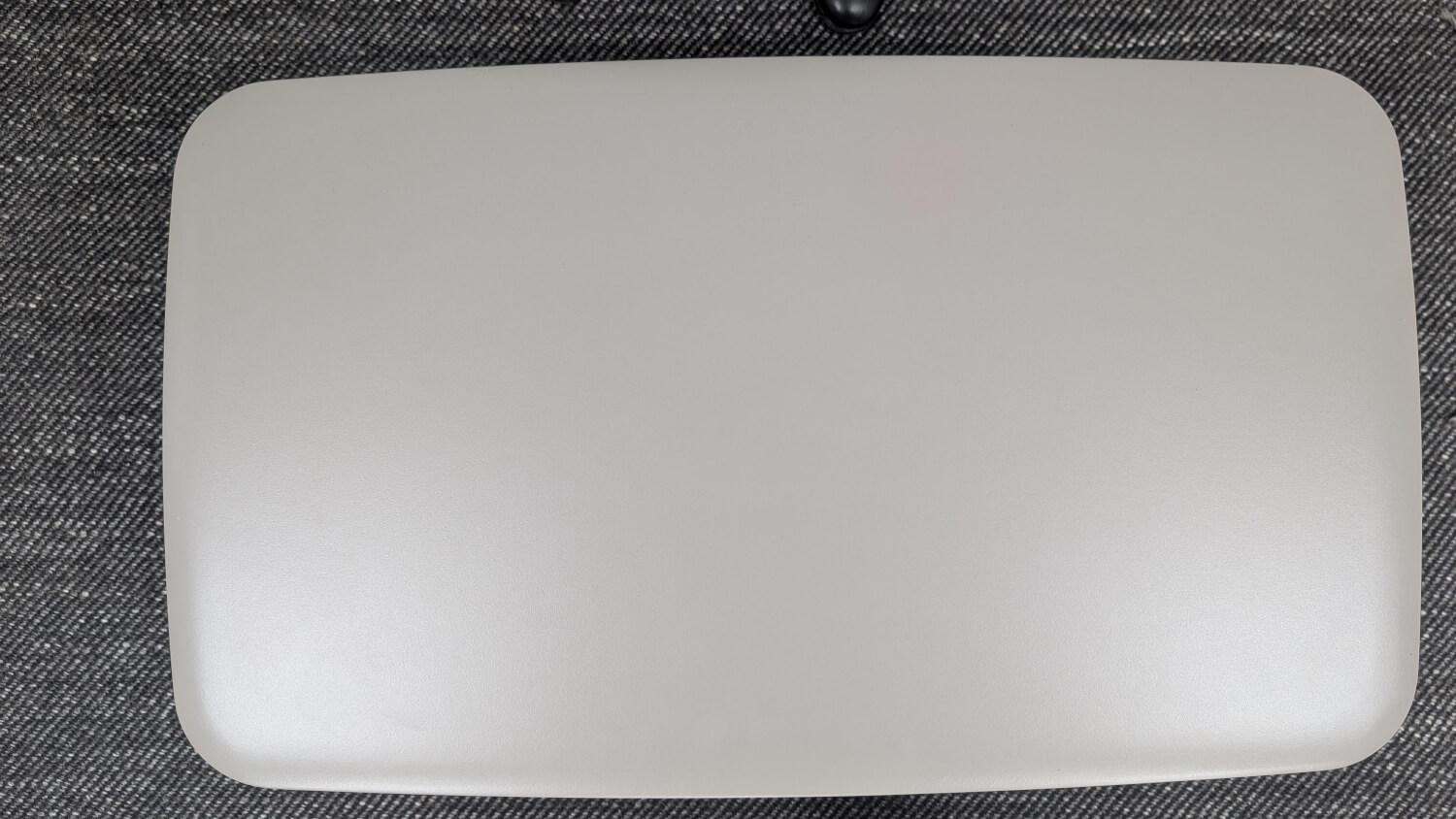 COR - Beistelltisch Jalis Rechteckig Platte MDF Beige Pulverbeschichtet Gestell Metall Beige Lack NCS S5005Y50R Beige - 2