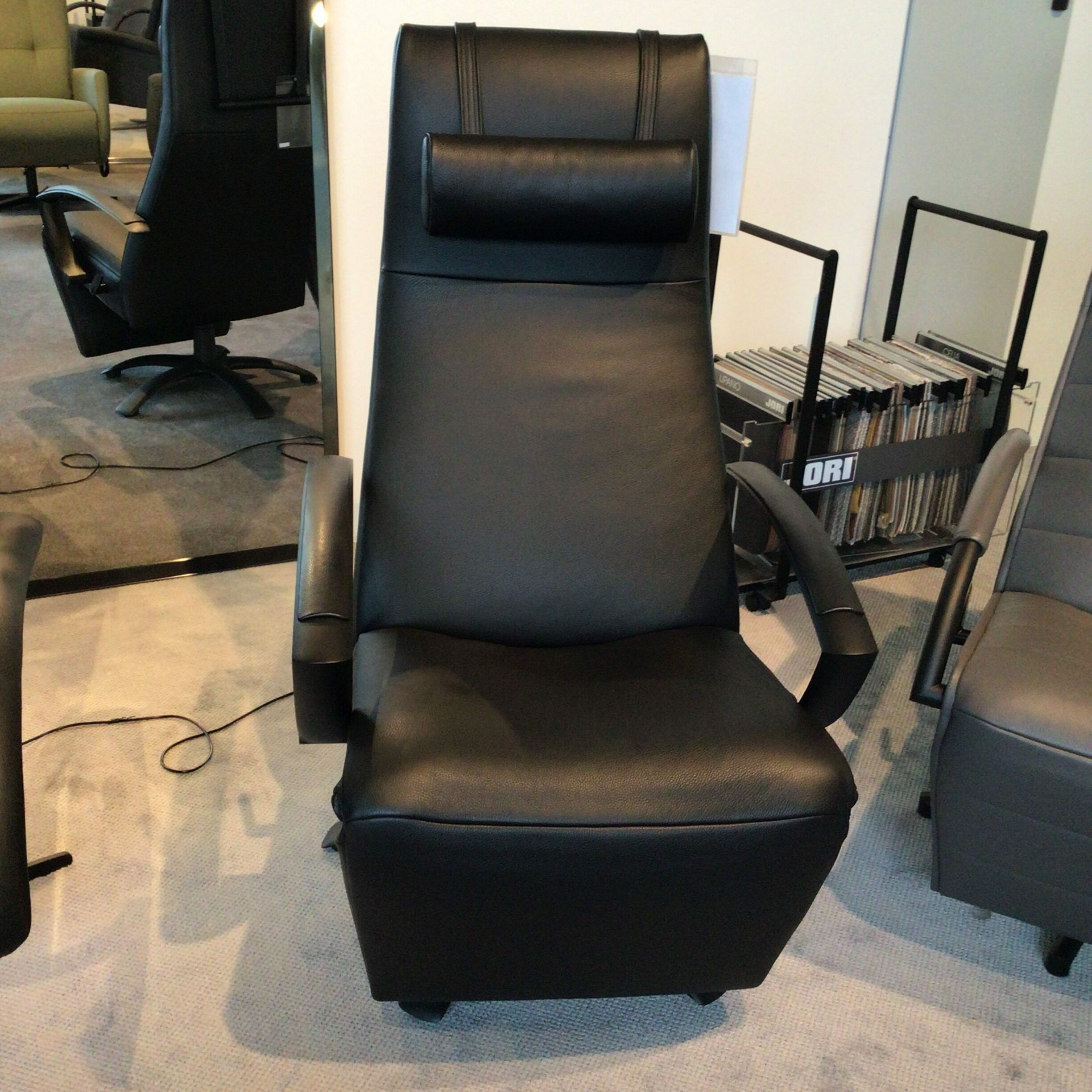 Jori - Relaxsessel Brainbuilder JR 7760 Leder Celia Nero Schwarz Gestell Metall Schwarz Lackiert - 4