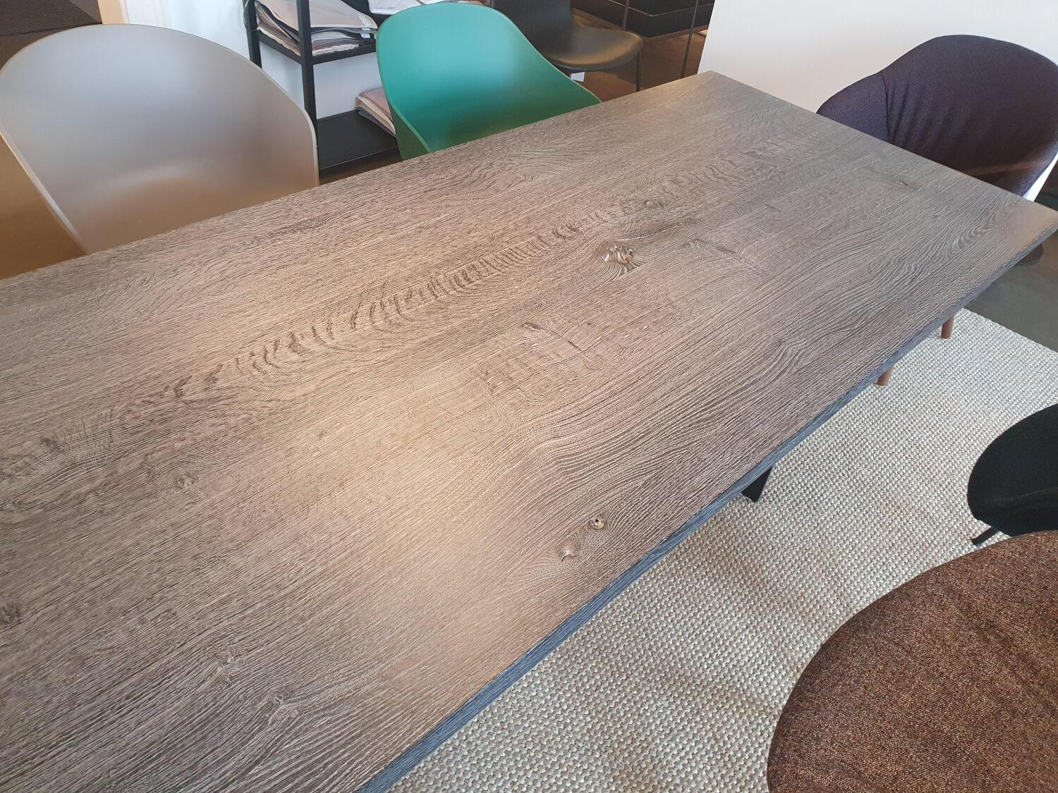 Janua - Esstisch SC41 Platte Eiche Geköhlt Und Gekalkt Gestell Rohstahl Natur Lackiert - 7