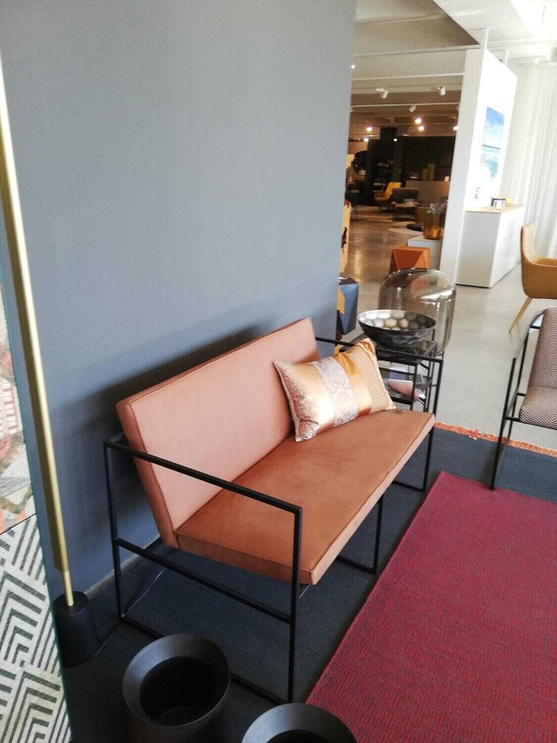 Brühl - Bank Grace Piped 2 Leder Taron 5668 45 Braun Gestell Schwarz - 2