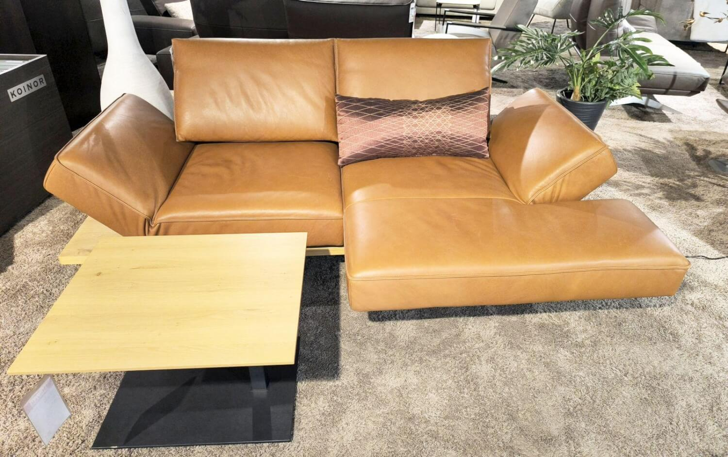 Koinor - Ecksofa Phoenix VZ Leder B Toro Whiskey Braun Plateau Wildeiche Natur Furniert Geölt Kufe Aluminium Schwarz Matt - 4