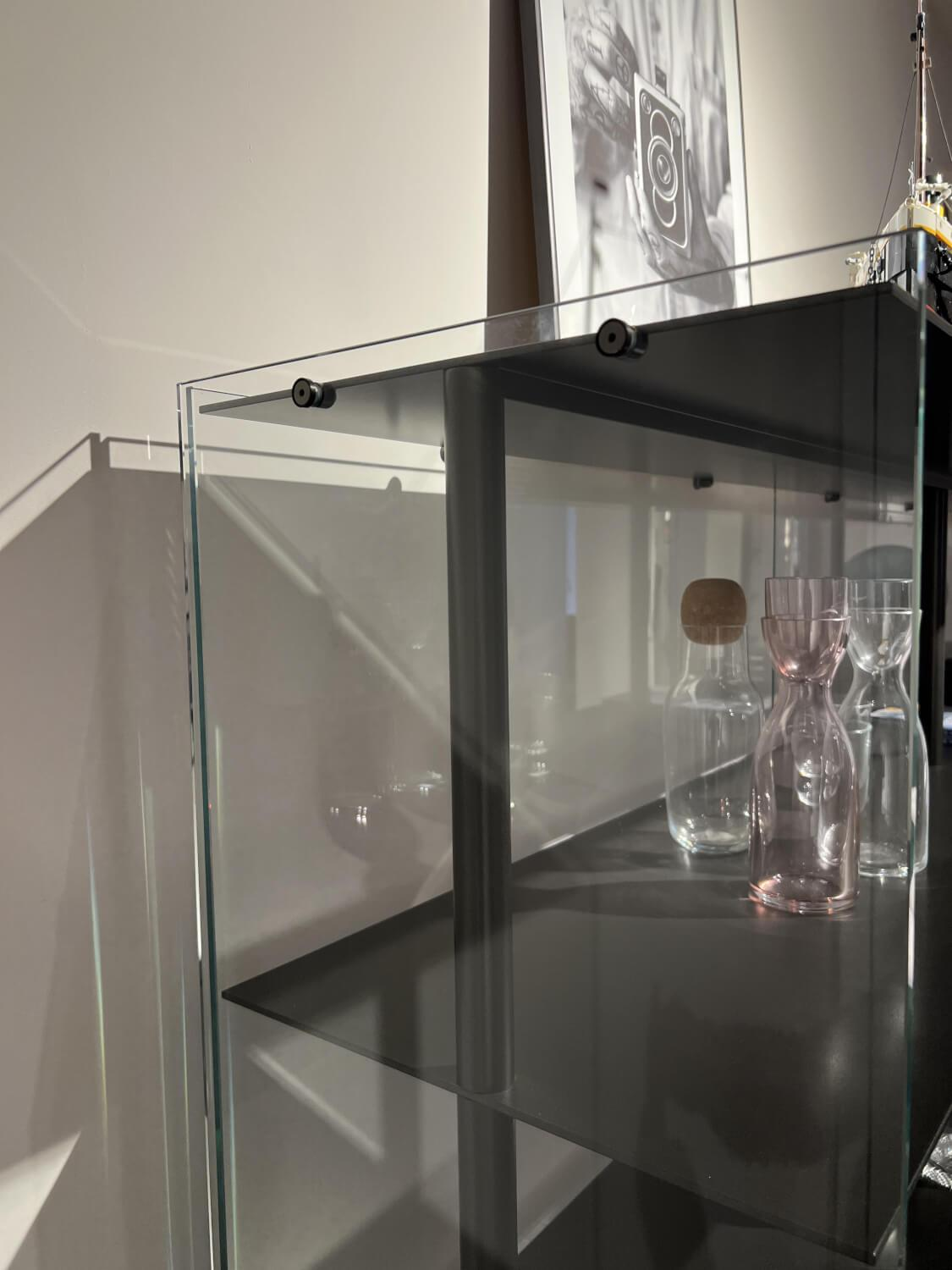 Knoll International - Regal Red Baron Glas Aluminium Eloxiert Schwarz - 2