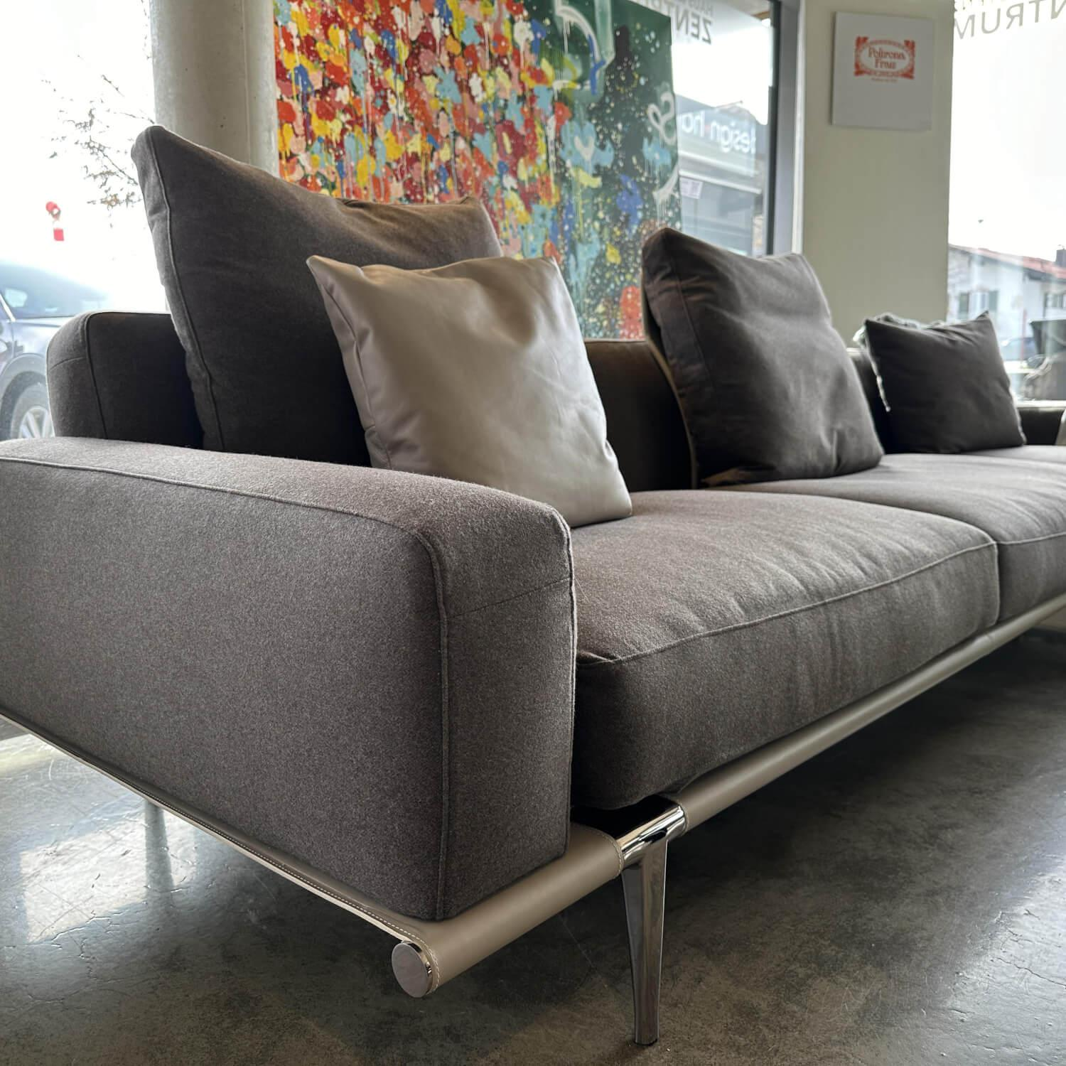Poltrona Frau - Ecksofa Let it Be Stoff Giano 15247 Col. 7 Braun Grau Leder Saddle Extra Corda Beige - 2