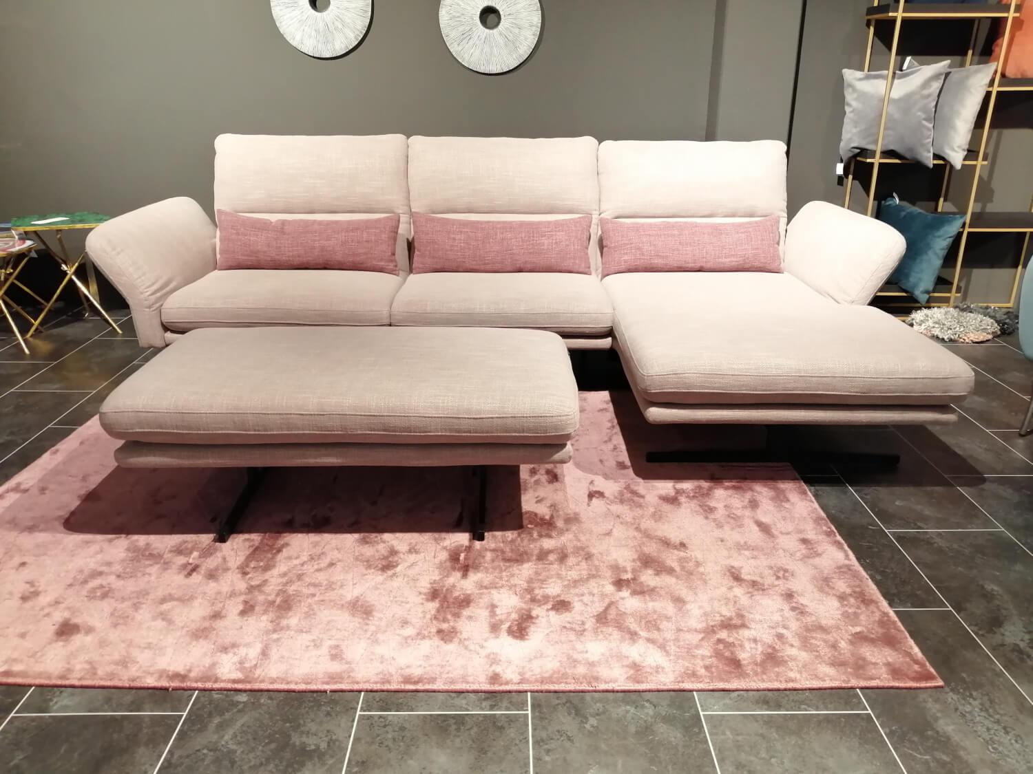 Comfort Republic - Ecksofa Alexander Stoff Magnolia Rosa Beige mit Hocker - 5