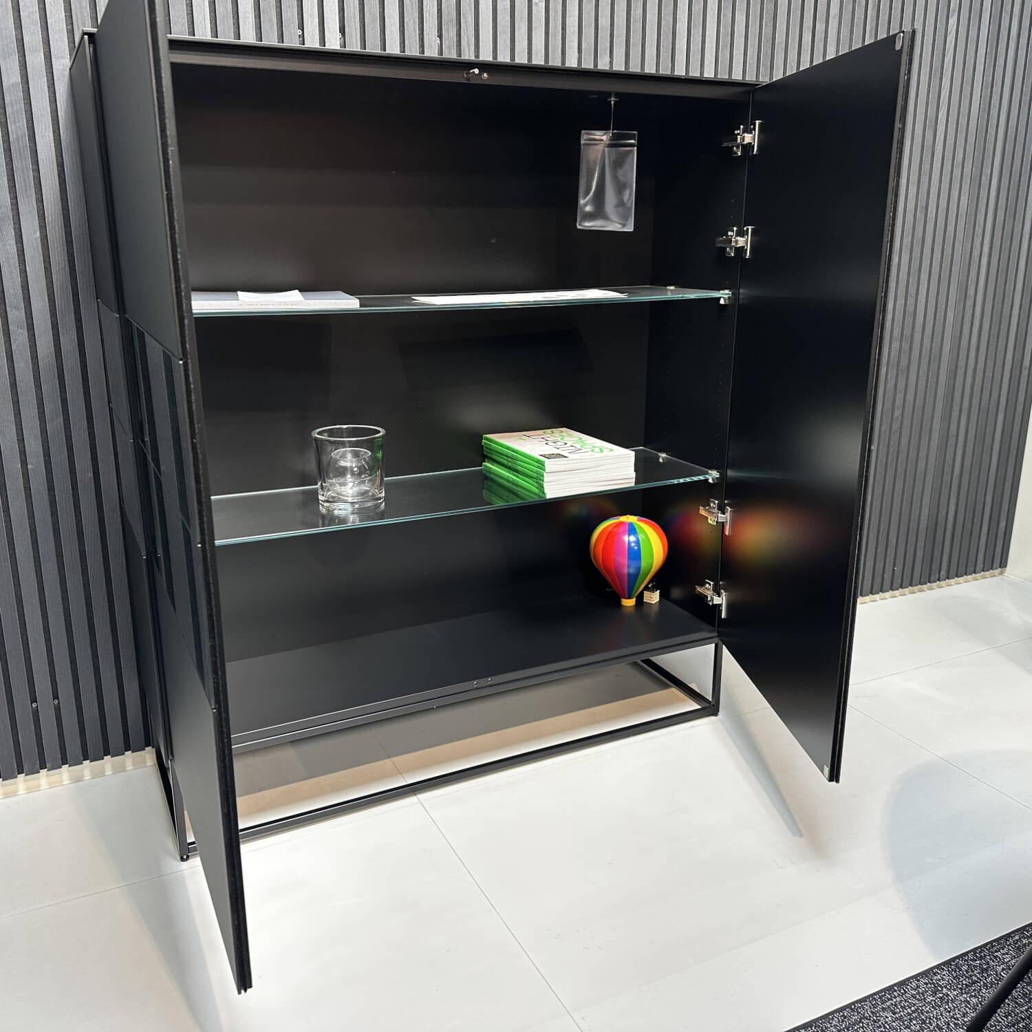 Kettnaker - Sideboard Soma Korpus Lack Schwarz Matt Gittergestell Metall Schwarz Abdeckplatte Grau Spiegel Matt - 5