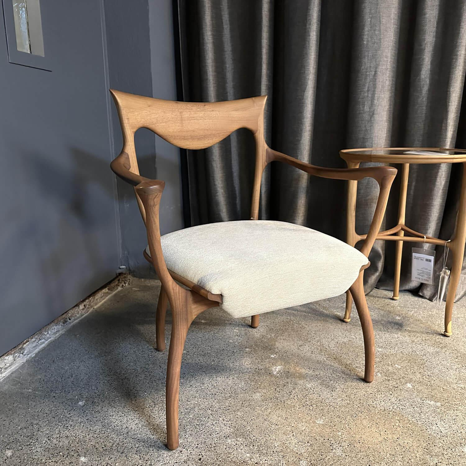 Cecotti - Sessel Hypnos Sitzfläche Stoff Beige Creme Gestell Amerikanischer Nussbaum Massiv - 7