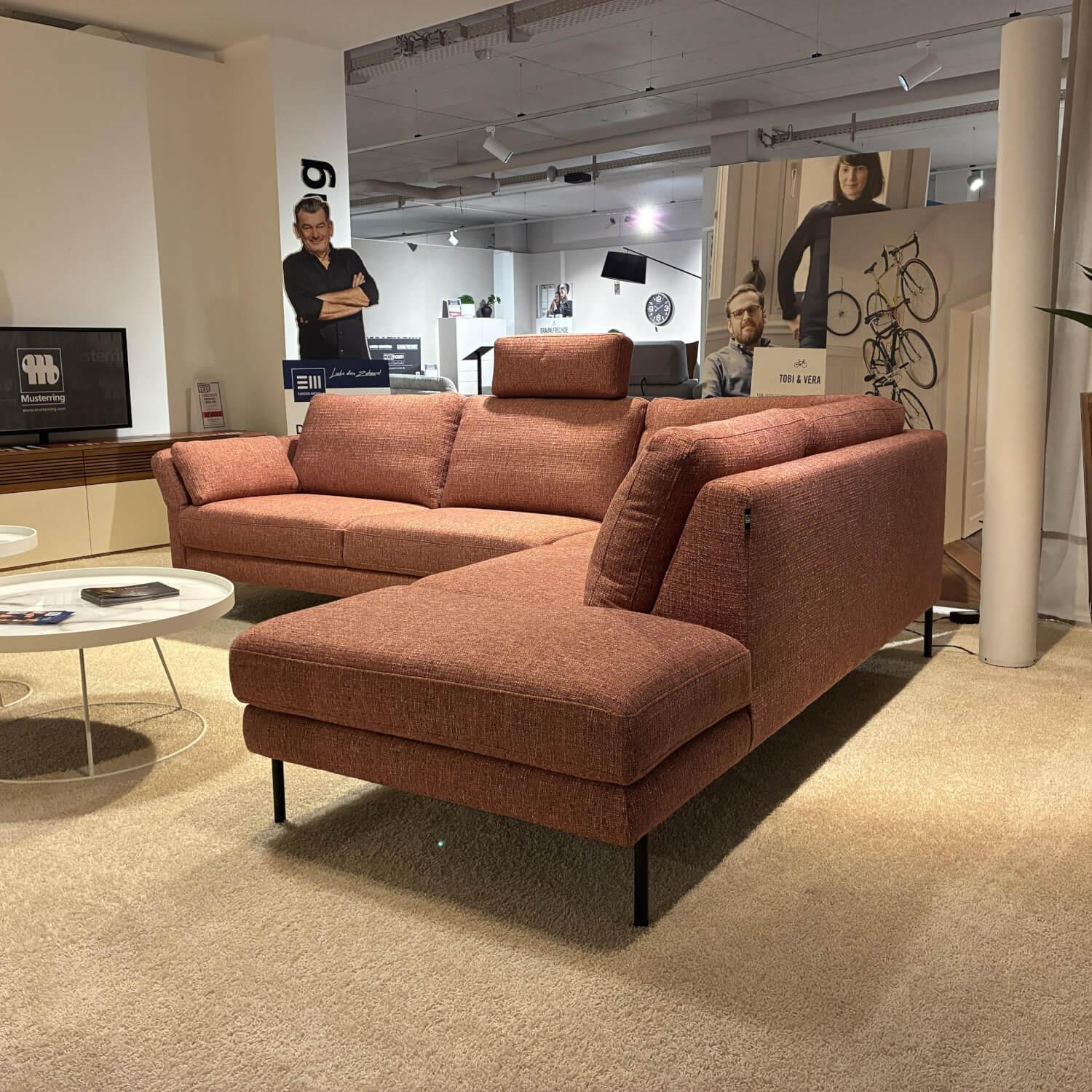 Contur - Ecksofa Enna Stoff Marinet 95 Coral Rosa Füße Metall Schwarz Inklusive Kopfstütze - 8