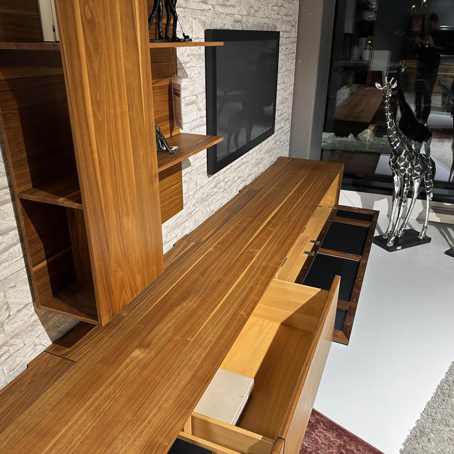 Team 7 - Wohnwand Filigno Nussbaum Und Glas Klarglas - 3