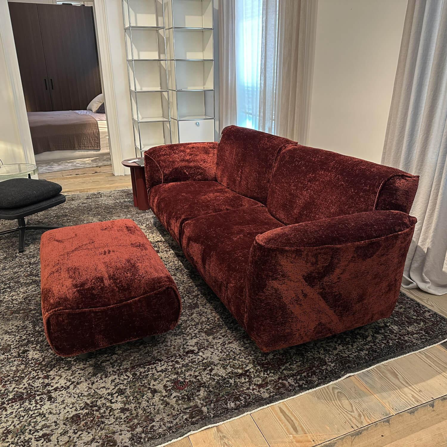 Edra - Sofa Grand Soffice Stoff 8214 57 Soft Nest Rot Polsterung Gellyfoam Und Daune Inklusive Hocker - 6