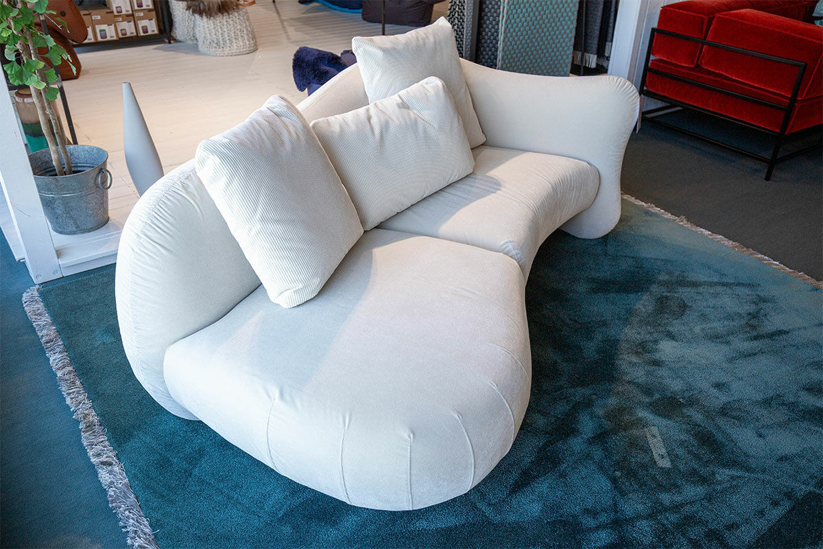 Brühl - Sofa Récamiere Bongo Bay Stoff 4473-40 Weiß mit 3 Kissen - 3