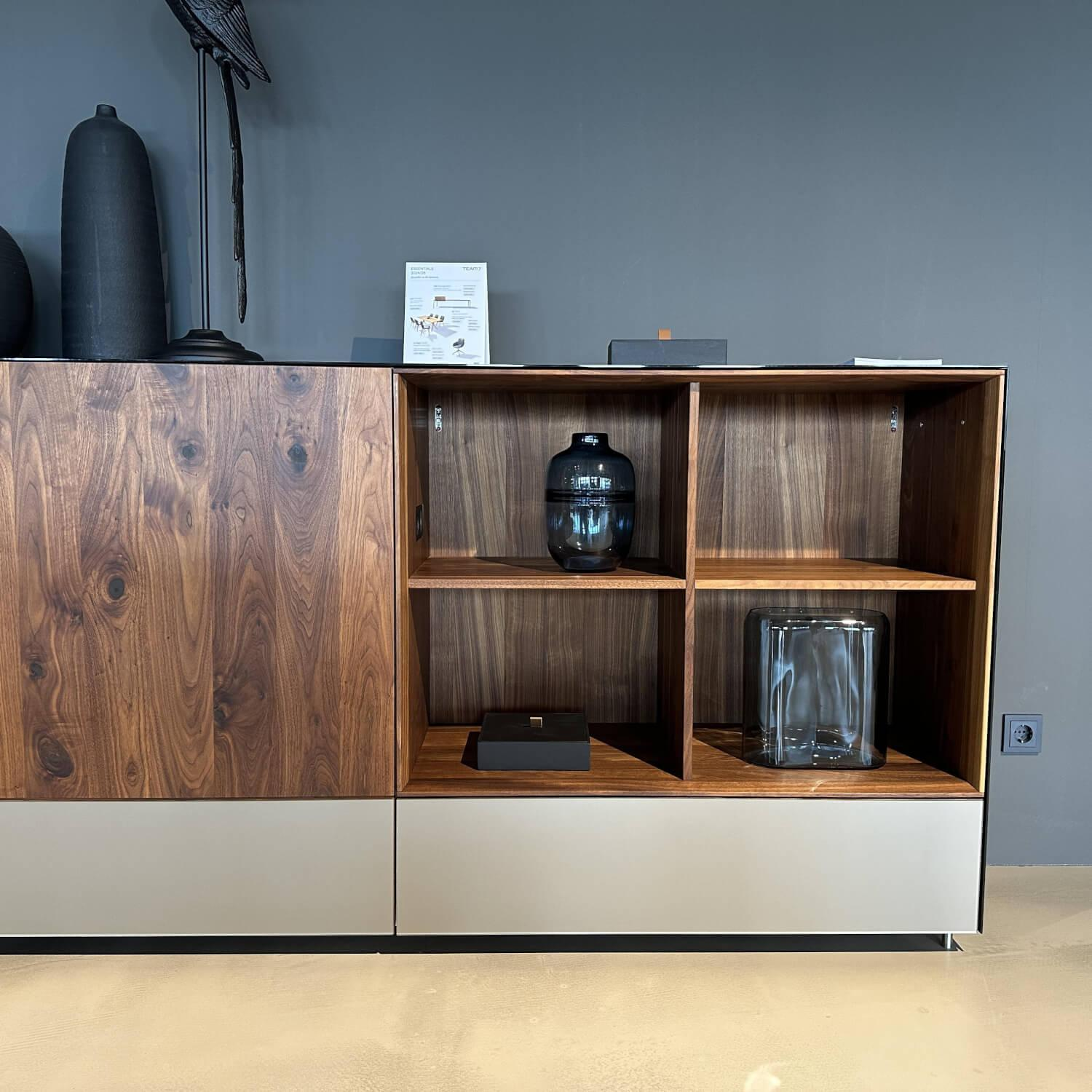 Team 7 - Anrichte Cubus Pure Nussbaum Naturöl Mit Farbglas Bronze Matt - 7