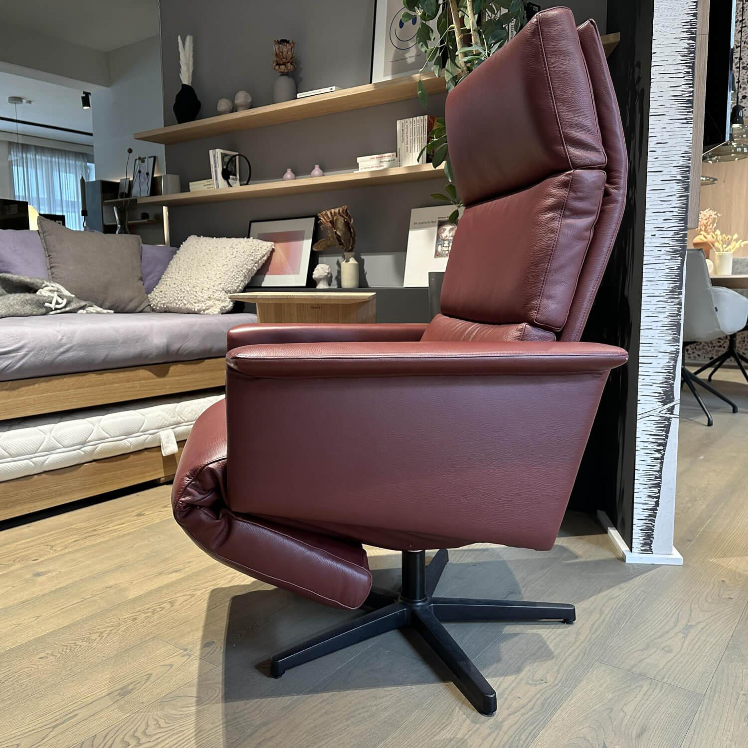 Durlet - Relaxsessel Jackson Leder Royal Burgundy Rot Sternfuß Schwarz Mit Elektrischer Verstellung - 4