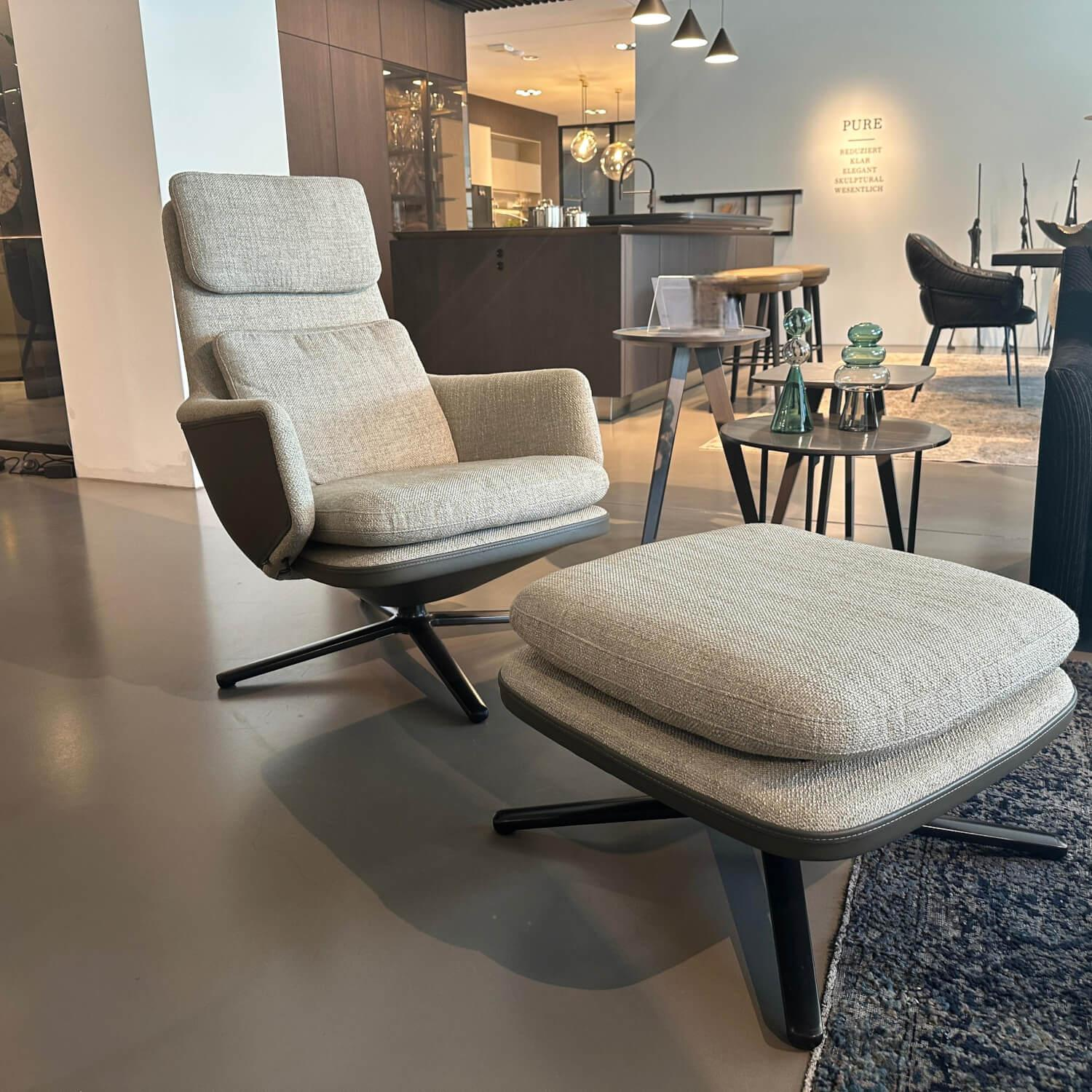 Vitra - Sessel Grand Relax Schale Leder Forte Decor Umbra Grau Innen Stoff Corsaro Bambus Melange Grau Mit Hocker - 8