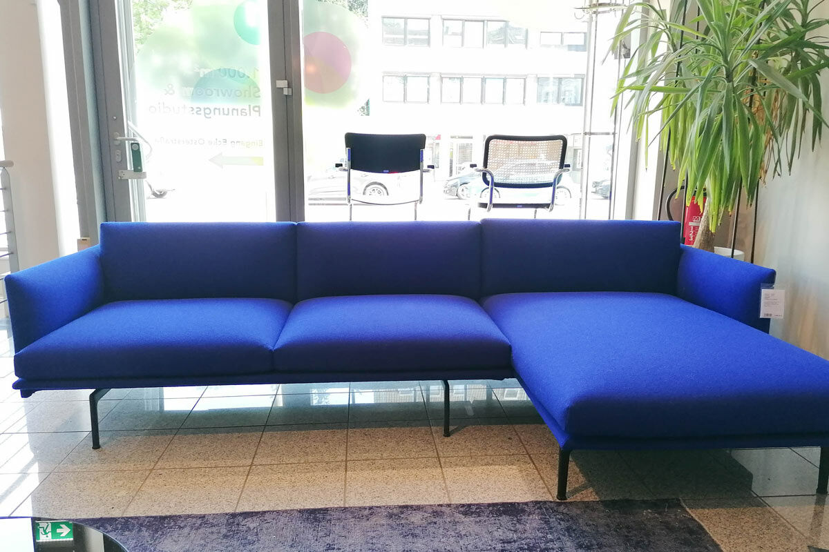 Muuto - Sofa Outline Stoff Kvadrat Hallingdal Royalblau Füße Aluminium Pulverbeschichtet Schwarz - 3