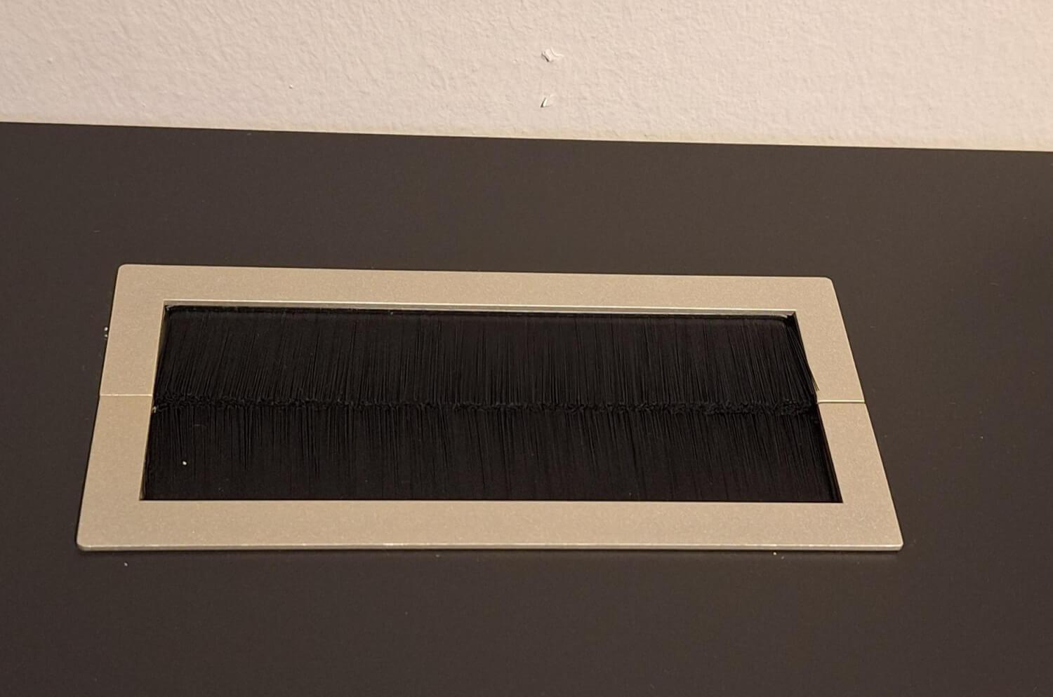 Venjakob - Wohnwand X6 Plan Lack Anthrazit Matt Absetzung Eiche Rustico Hell Geölt - 2