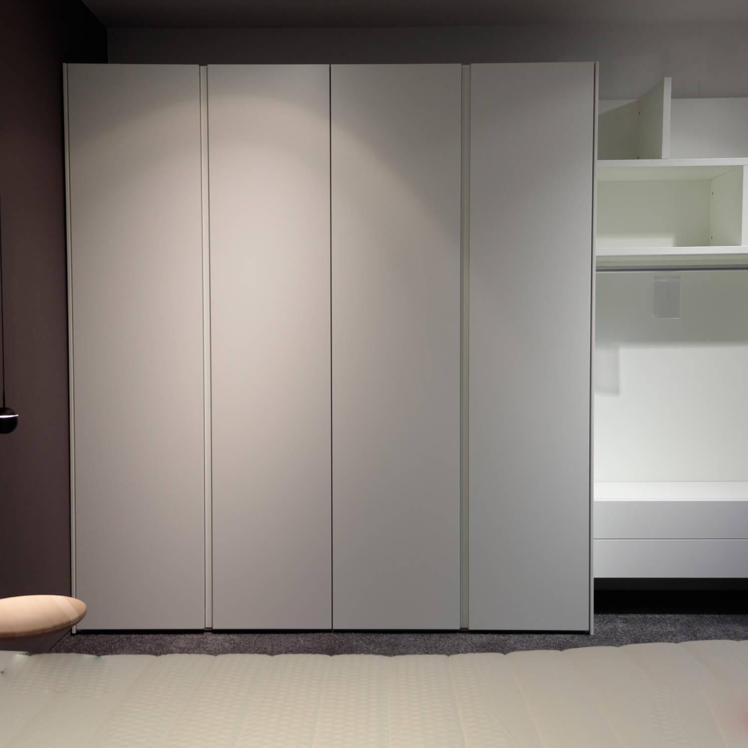 Morassutti - Kleiderschrank Bianco Opaco O 01 Weiß Inklusive Fachböden Kleiderstange Und Schubkasten - 2