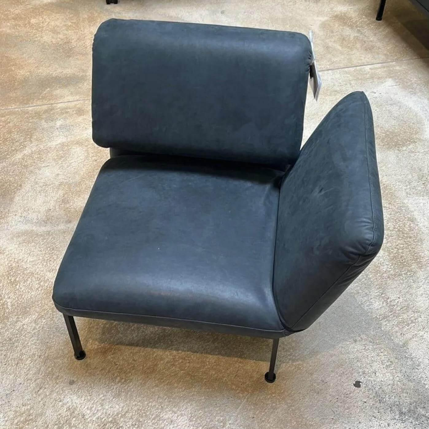 Brühl - Sessel Roro Small Leder Glove Schwarz Gestell Schwarz Pulverbeschichtet Mit Rollen Schwarz Armlehne rechts - 6