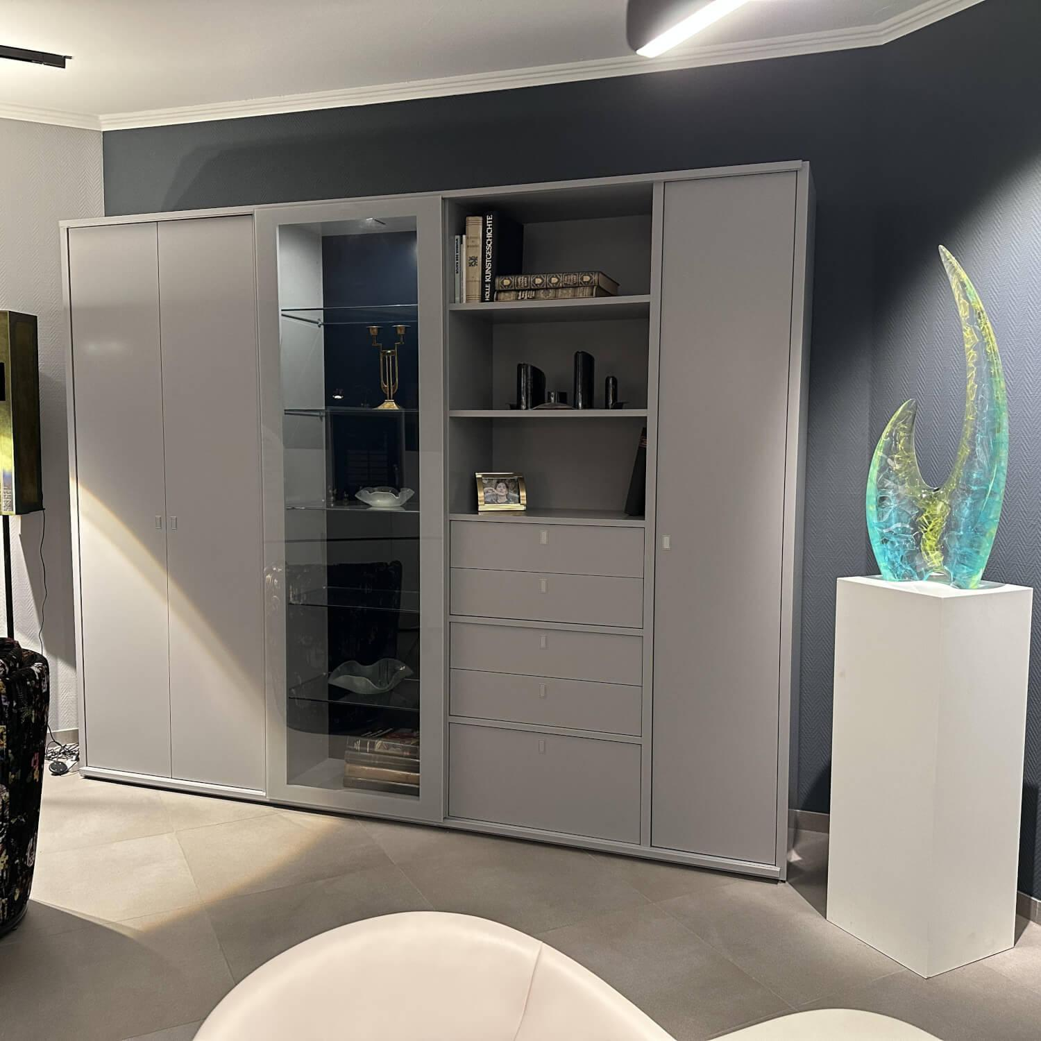 Interlübke - Schrankwand Studimo Front Und Korpus Lack Rauch Grau Matt Inklusive LED Beleuchtung - 7
