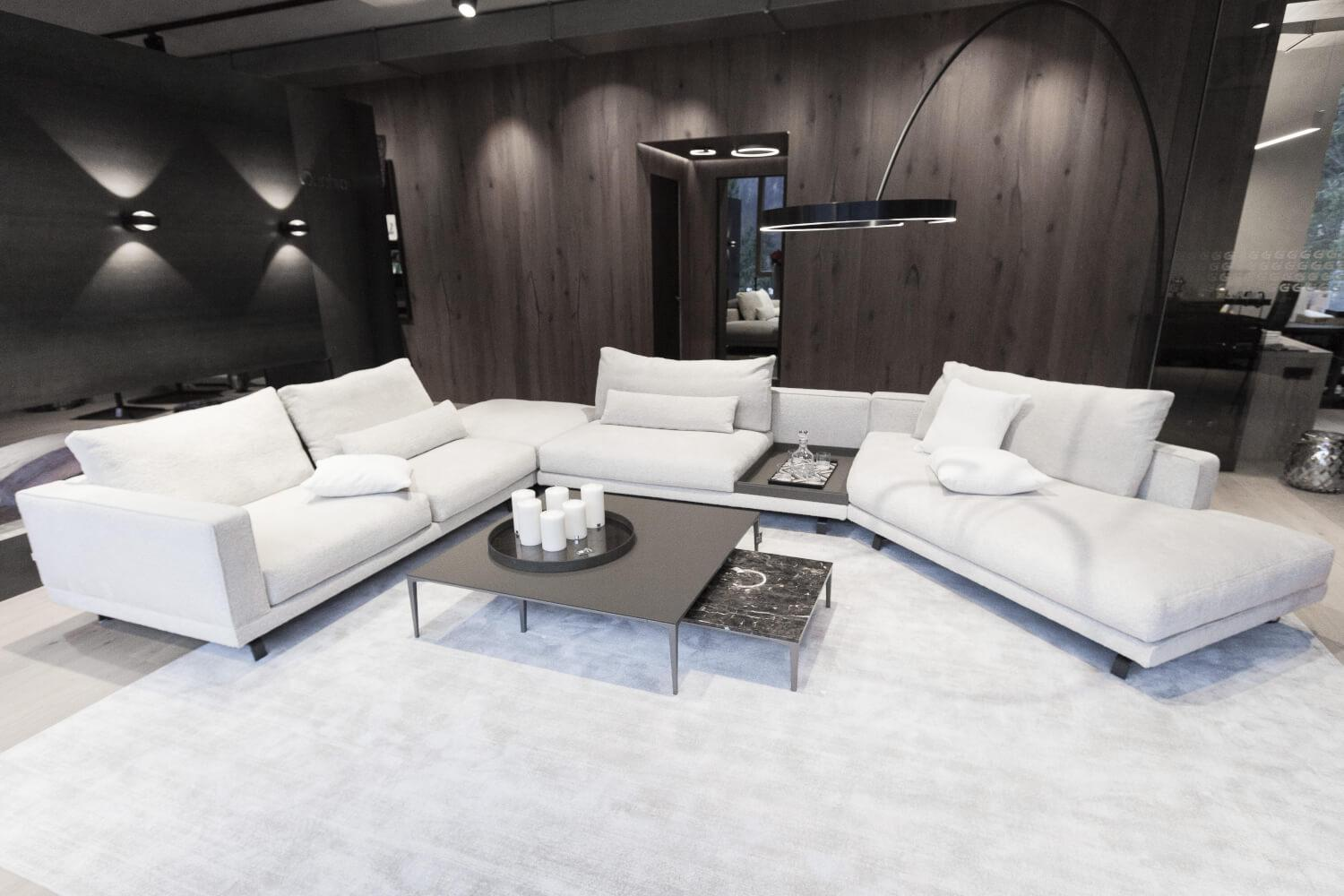 Sofa Octave Stoff WG411 Beige Mit Hocker Und Inselelement Mit Ablage