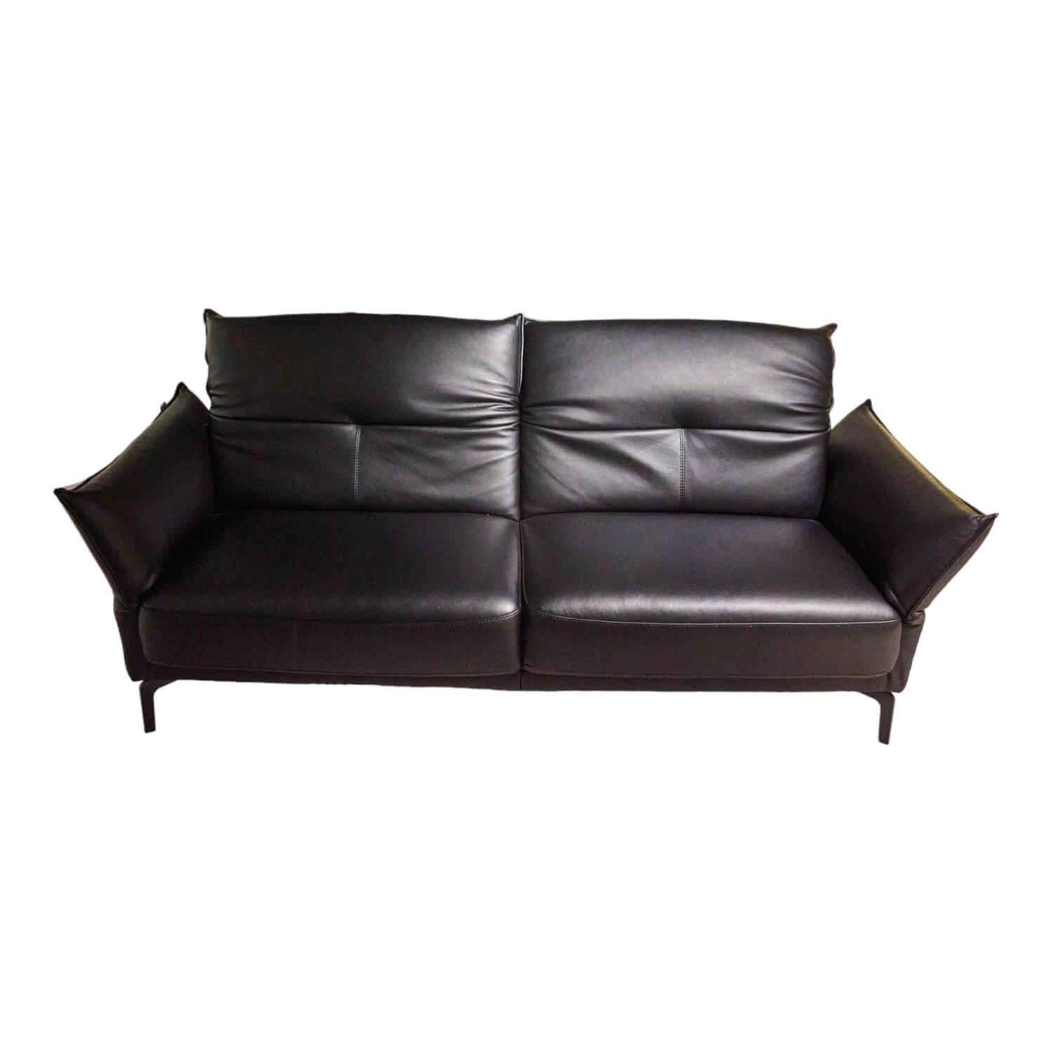 Sofa 9300 Bezug Leder MN Montana Black Fuß P695 Metall Schwarz