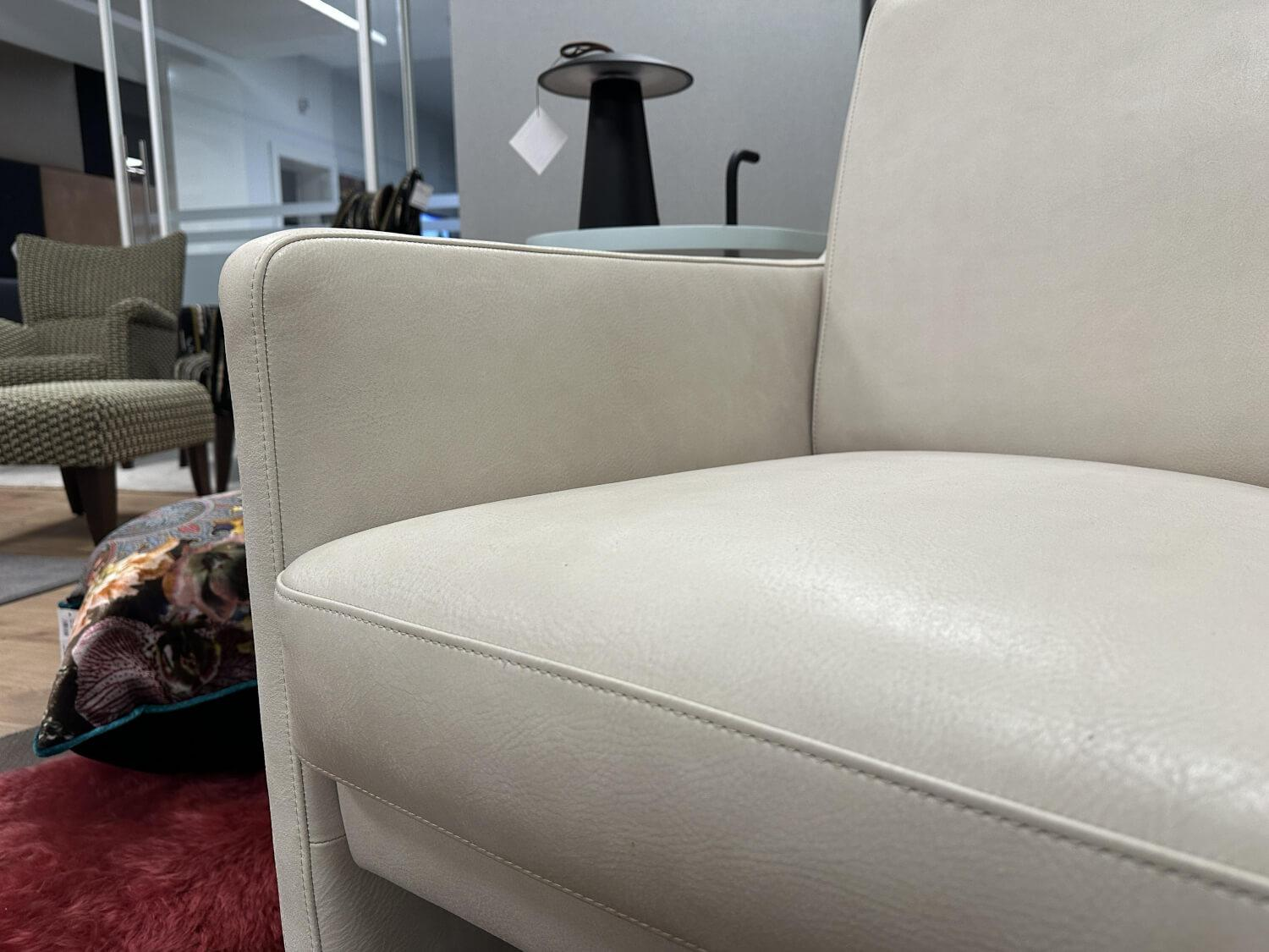 Gehlenborg Sitzmöbel - Sessel Vigo Fiedler Leder Tribe Weiß Füße Metall - 6