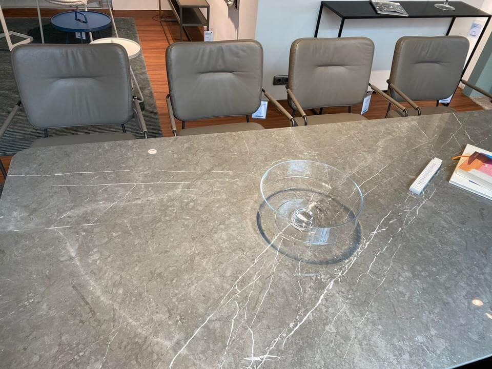 Bert Plantagie - 4-er Stuhlgruppe Kiko Plus Leder Tendens Lava 1400 Gestell Lack Anthrazit BP100 - 2