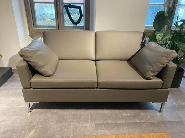 Brühl - Sofa Alba 85505 Leder 5423 25 Grau Winkelfuß Verchromt Pulverbeschichtet Mit Kissen - 3