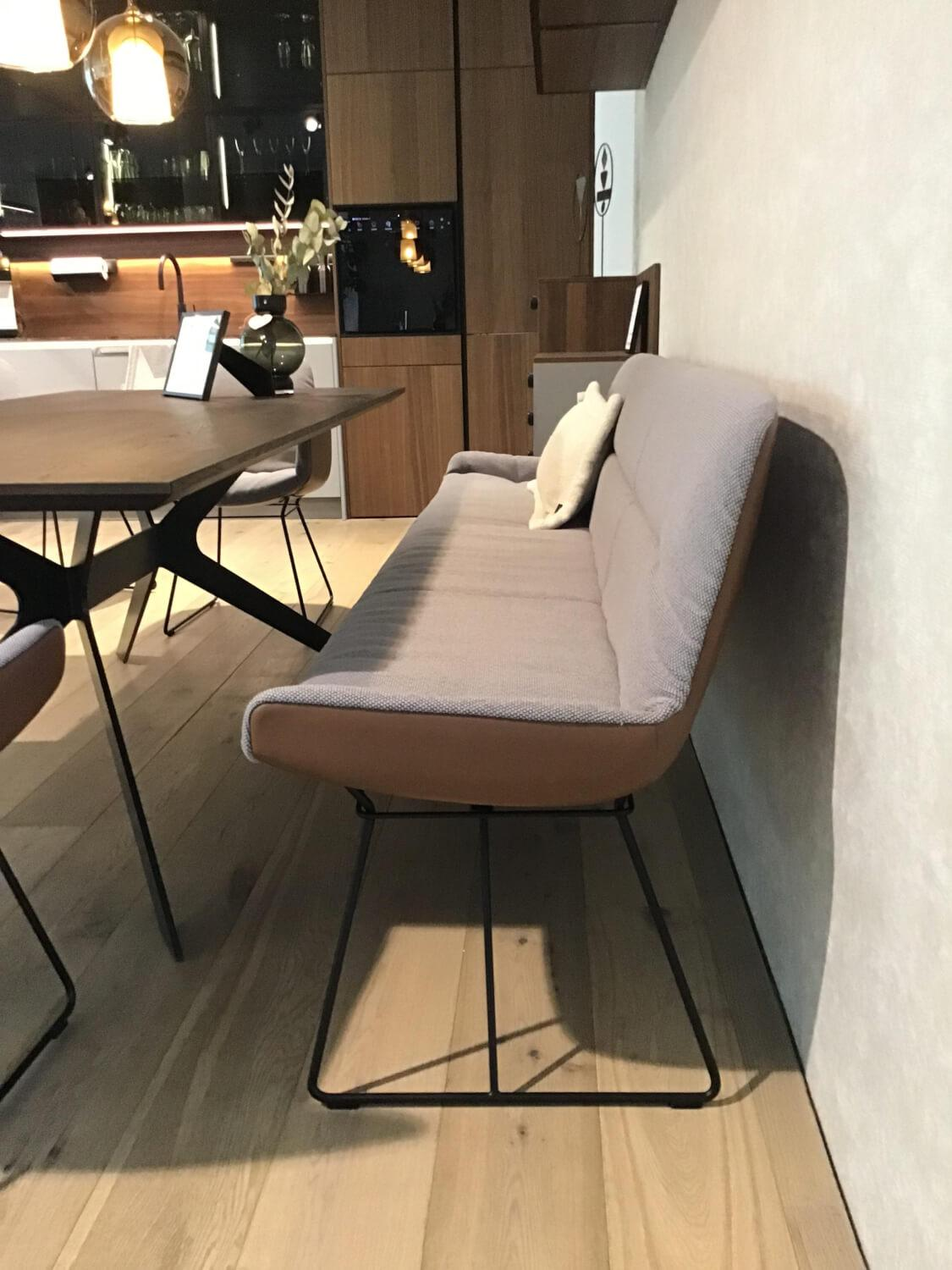 Freifrau - Sitzgruppe Leya Außen Leder Sahara Cognac Braun Innen Stoff Opera Fango Grau Drahtgestell Schwarz - 2