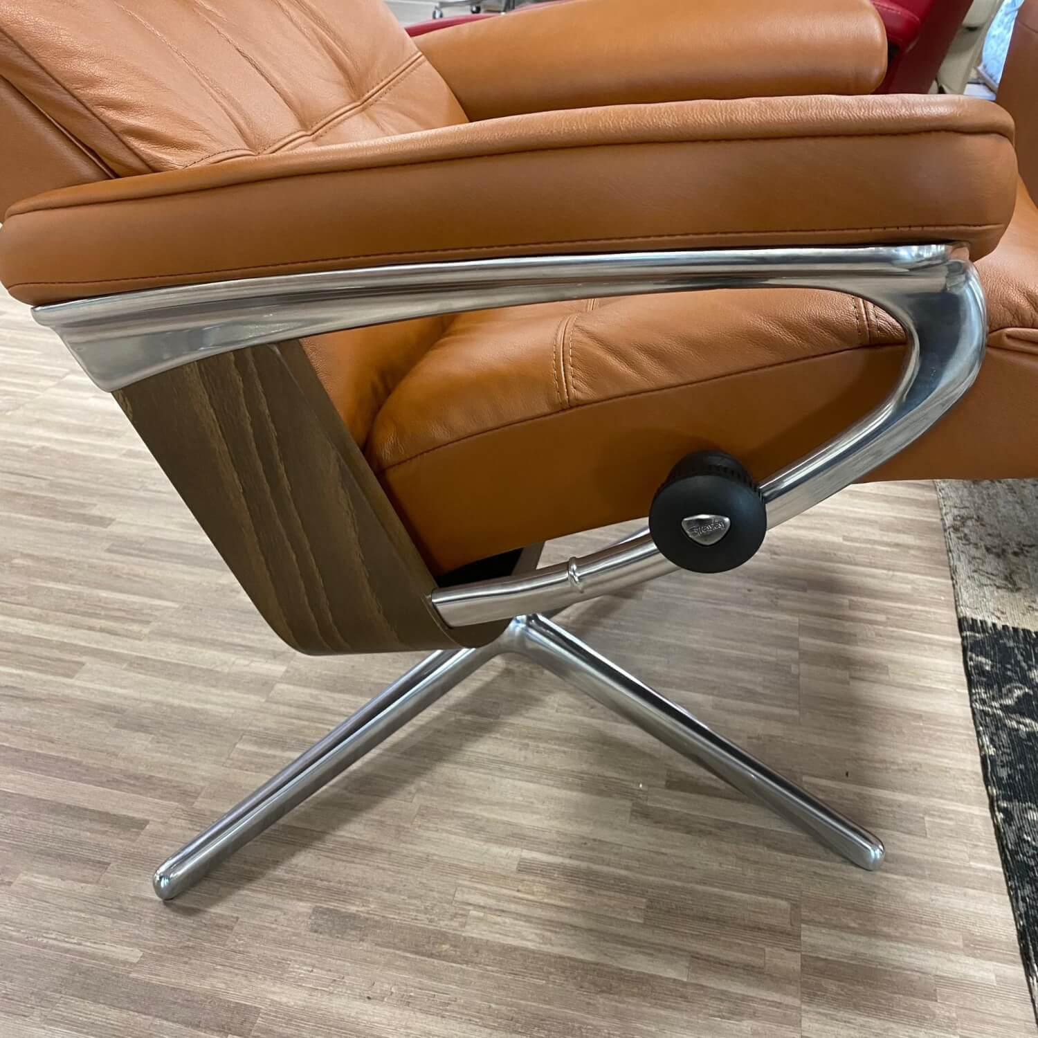 Stressless - Stressless Sessel mit Hocker Erik M Leder Paloma New Cognac Cross Alu - 7