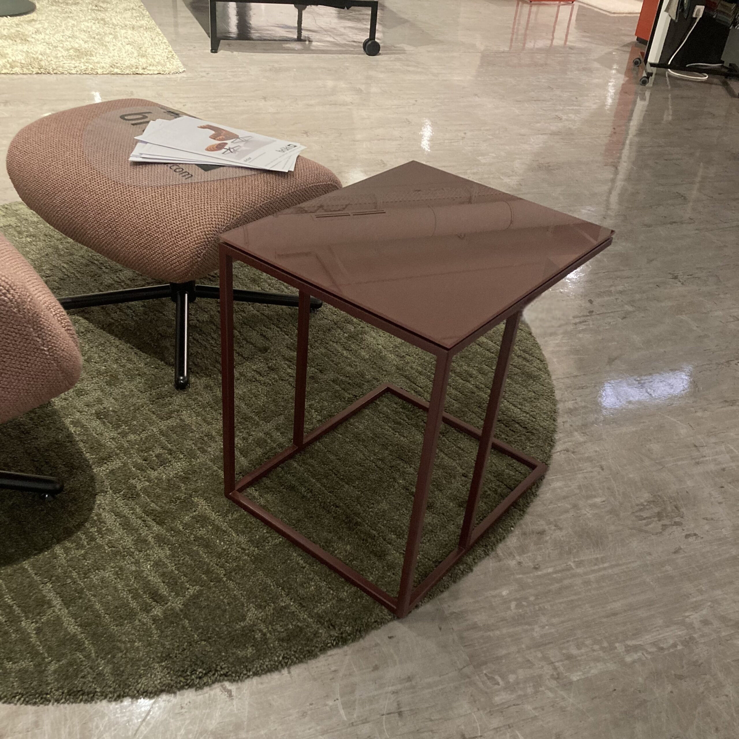 Kettnaker - Beistelltisch T3 Beere Weißglas Violett Rot Lackiert - 5