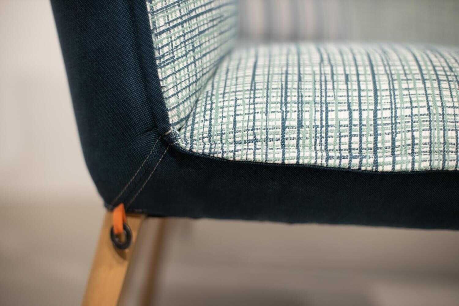 Stuhl Soft ohne Armlehne Stoff Hinterseite Lima Blue E11 Vorderseite Lima Duck