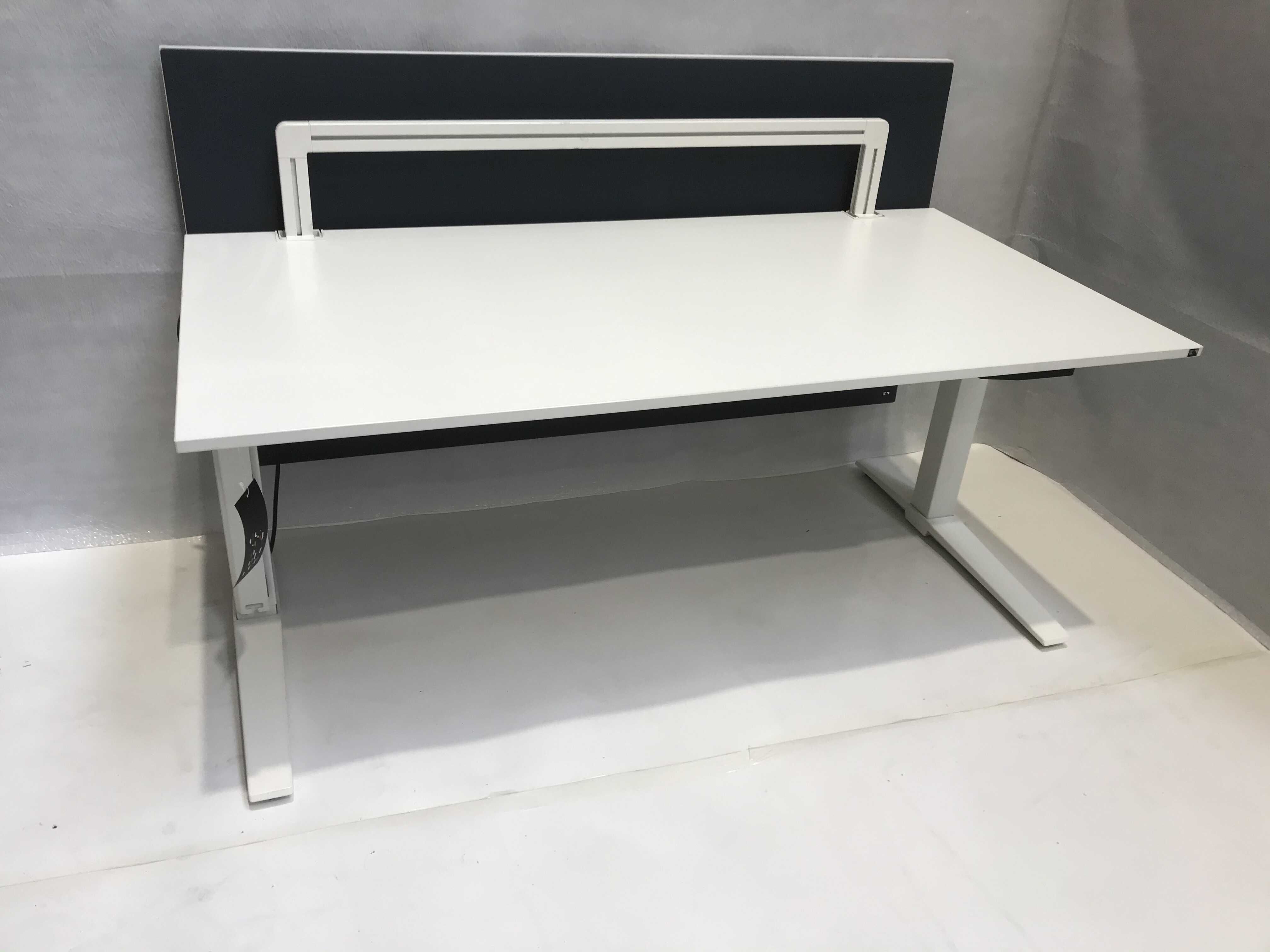 Lift Schreibtisch Talo S Kunststoff Weiß