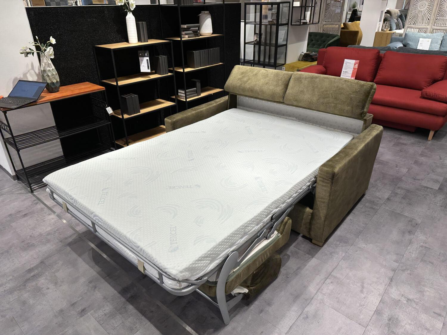 Restyl - Doppbett Sofa Maverick Bezug Stoff S1 Grün Füße Eiche Natur Inklusive Long-Life-Matratze - 2