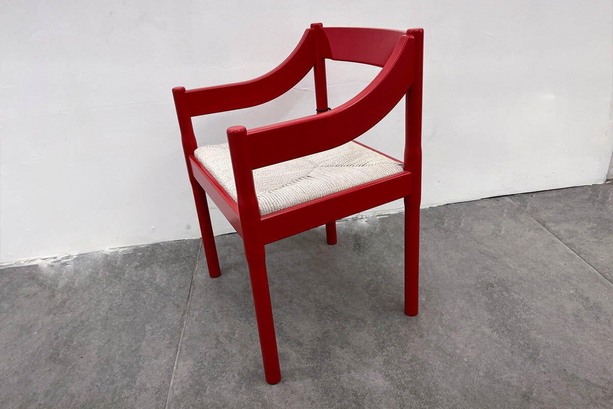 fritz-hansen-stuhl-carimate-buche-rot-lackiert-natur-sitz-aus-flaggleine-mf-0008376-001-3